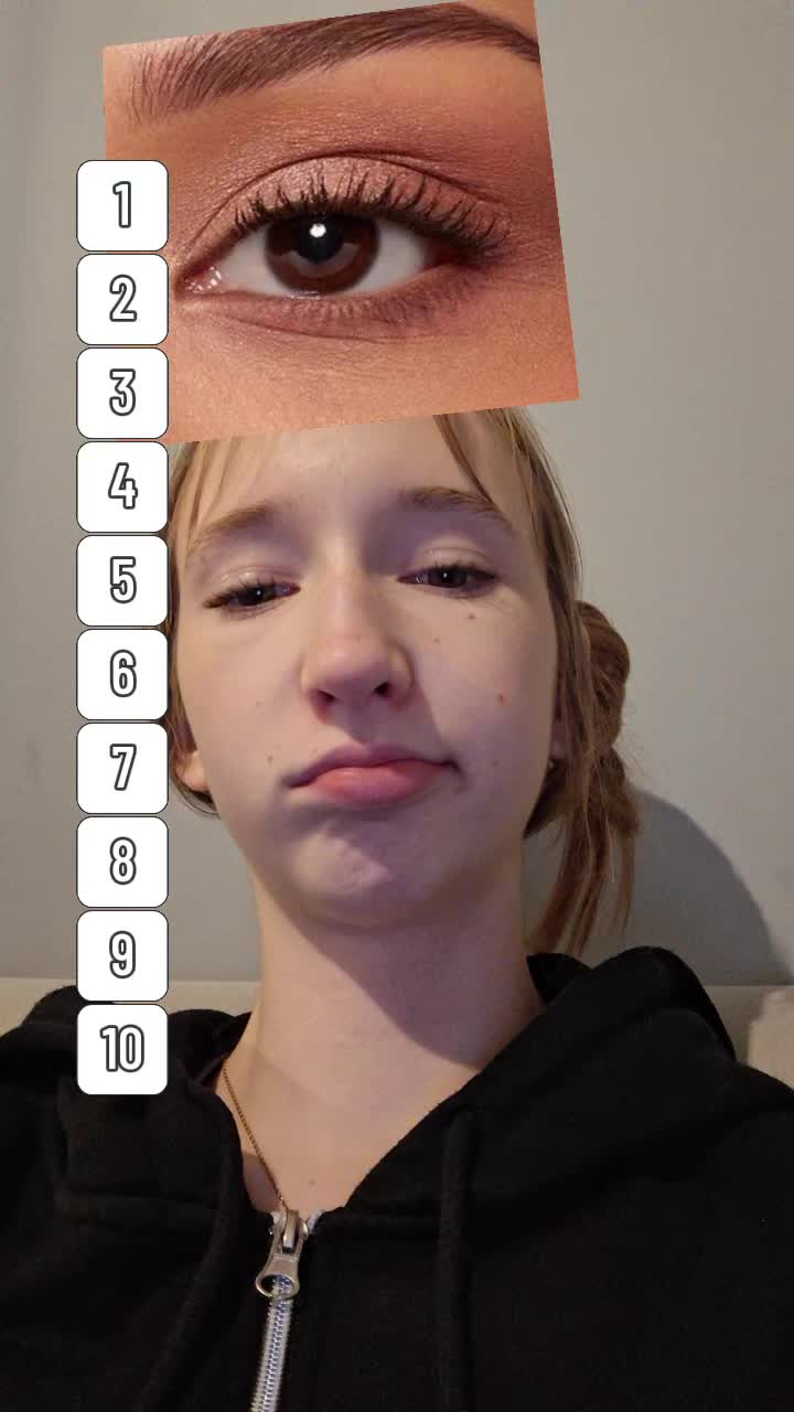 @𝓛𝓲𝓪