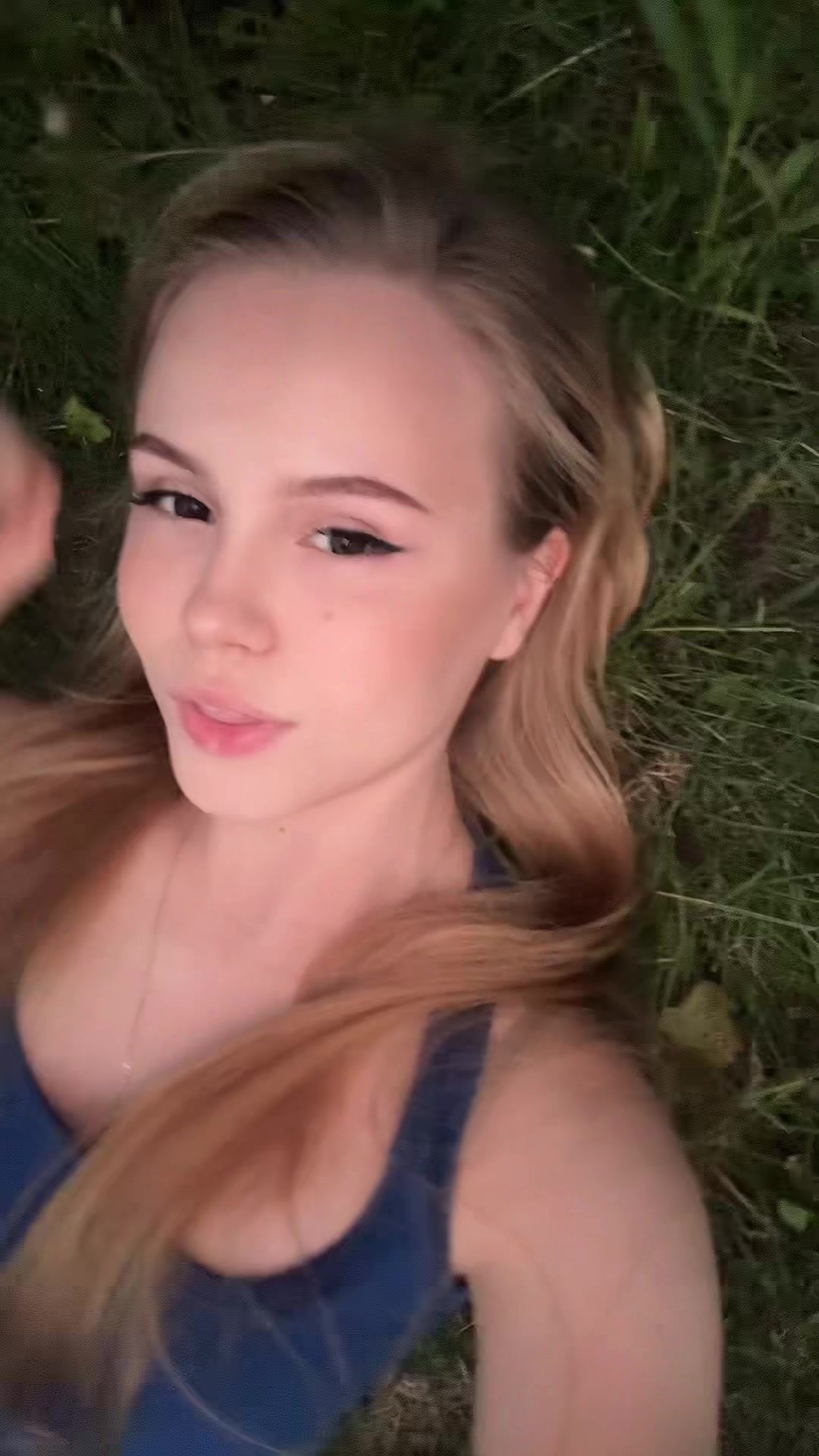 @лизок