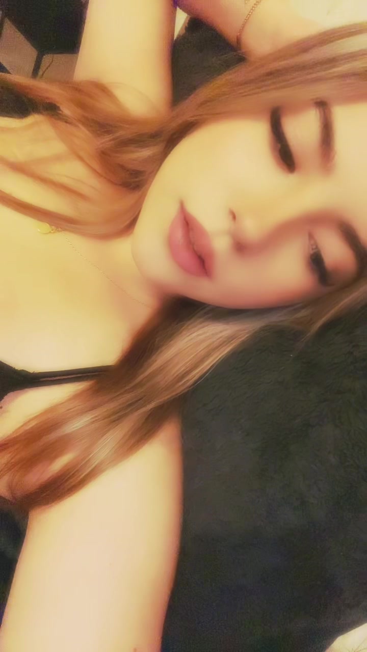 @𝐴𝑛𝑔𝑒𝑙𝑖𝑛𝑎