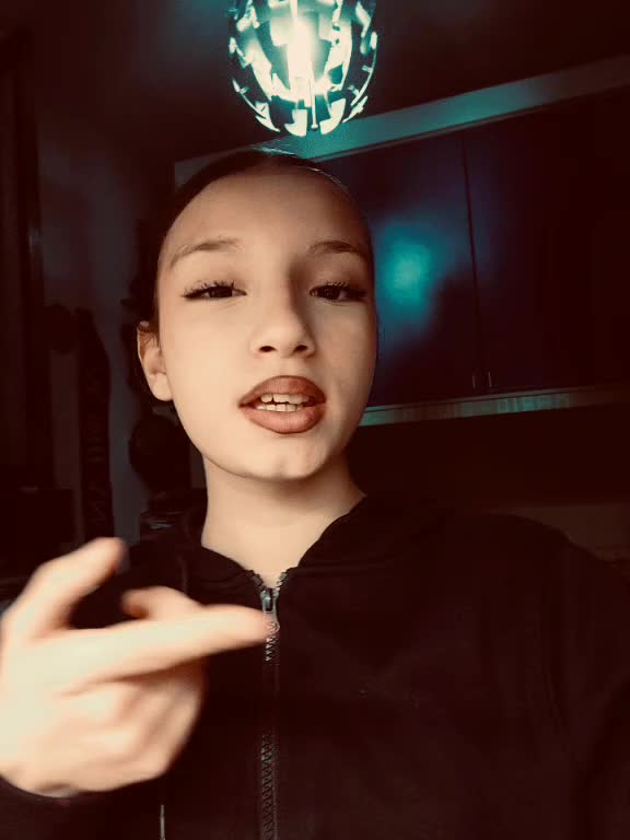 @𝓰𝓲𝓾𝓰𝓲𝓾🧿