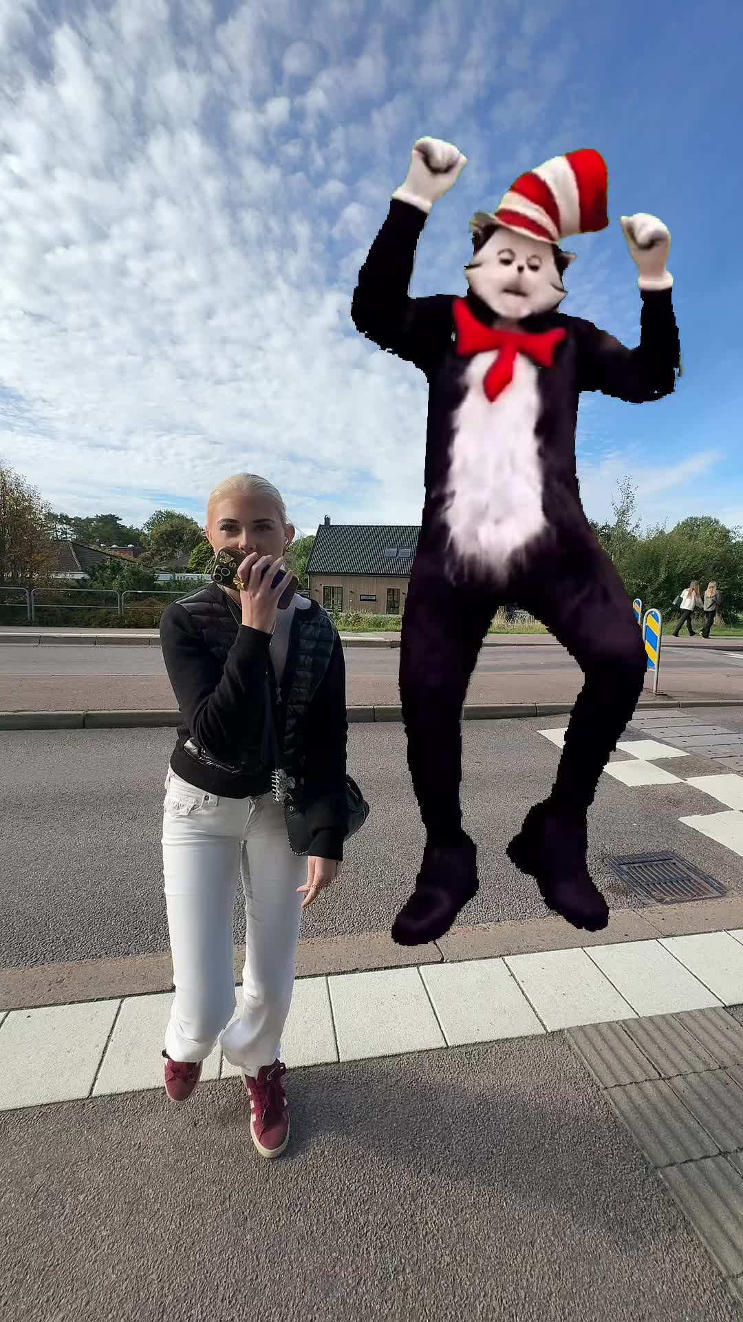 @Elvira🥹