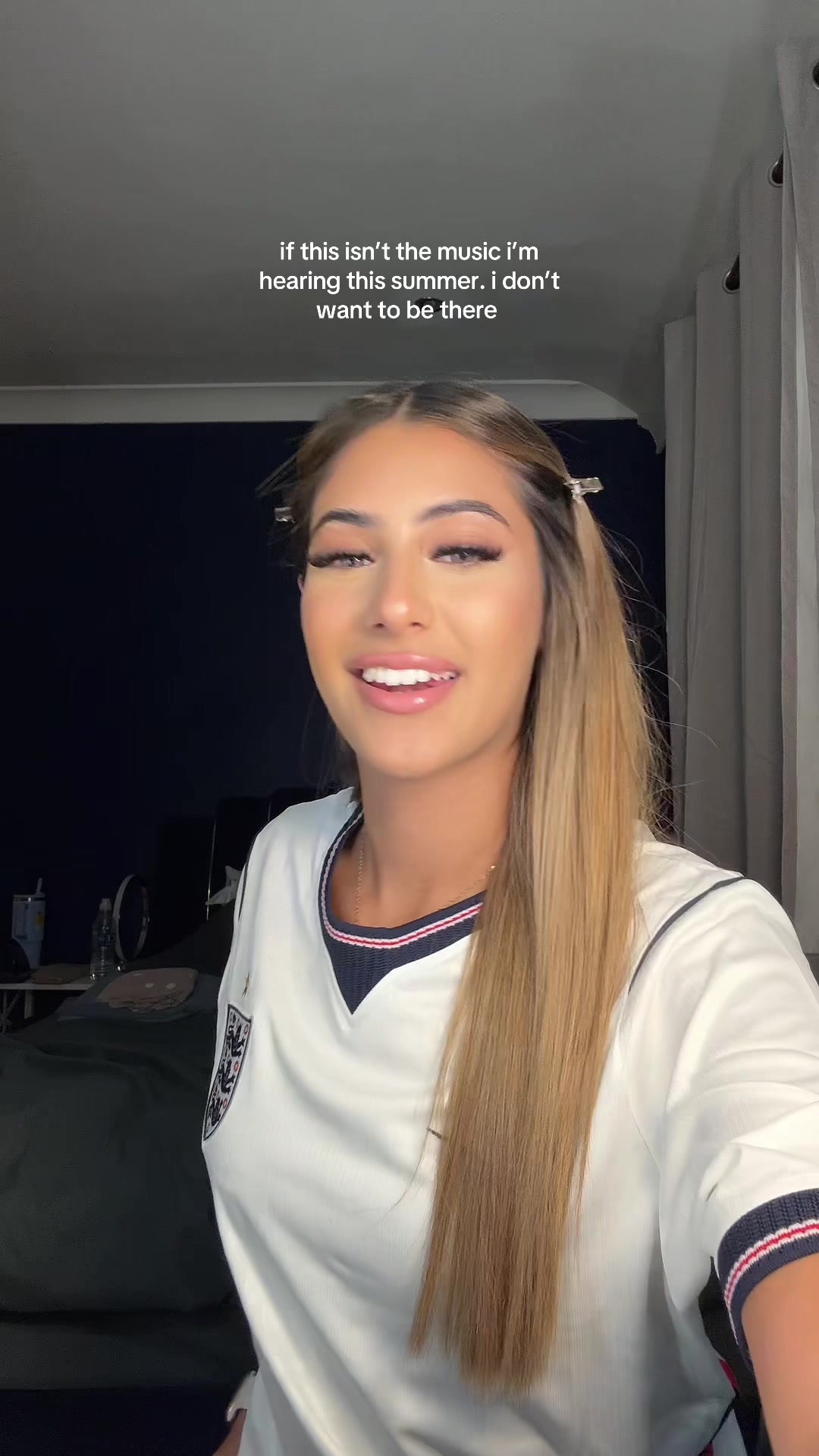 @v