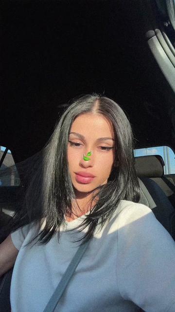 @Iulia🩵