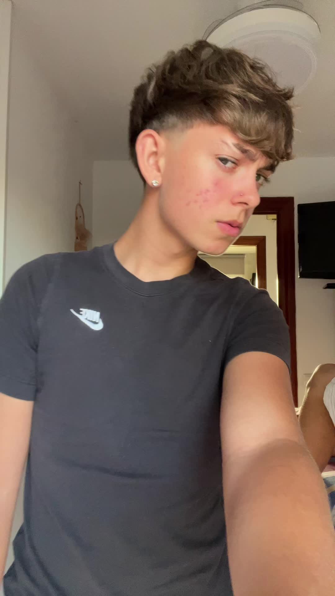@𝖐𝖊𝖓𝖟𝖔