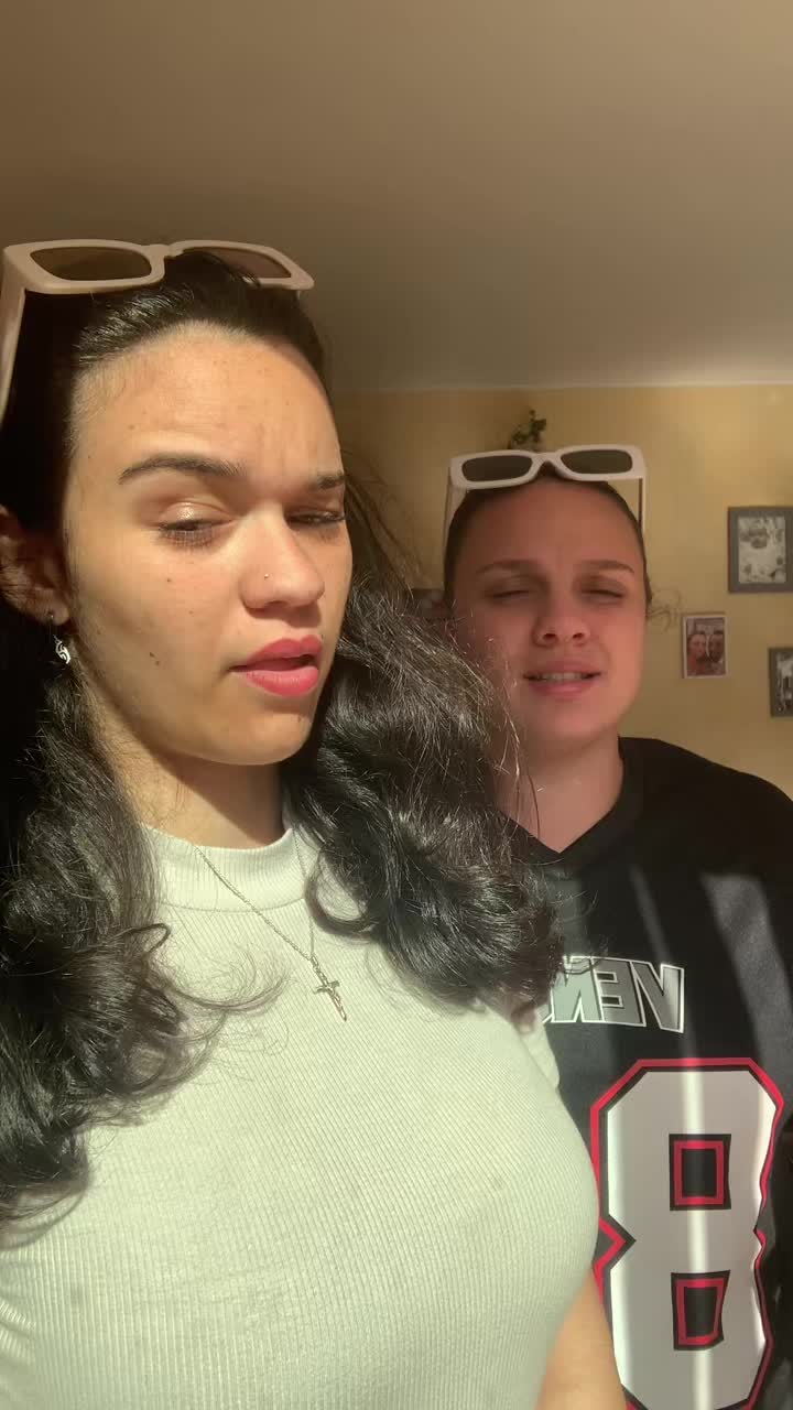 @Lala