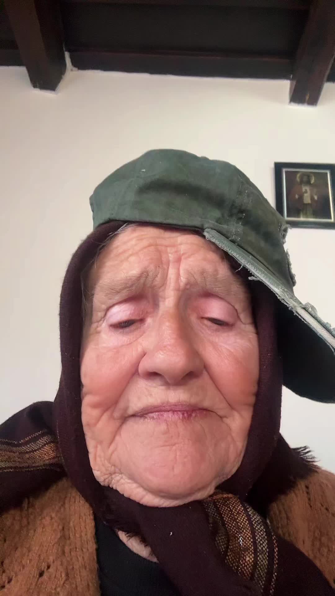@deni&buni👩🏻🦰👵🏻