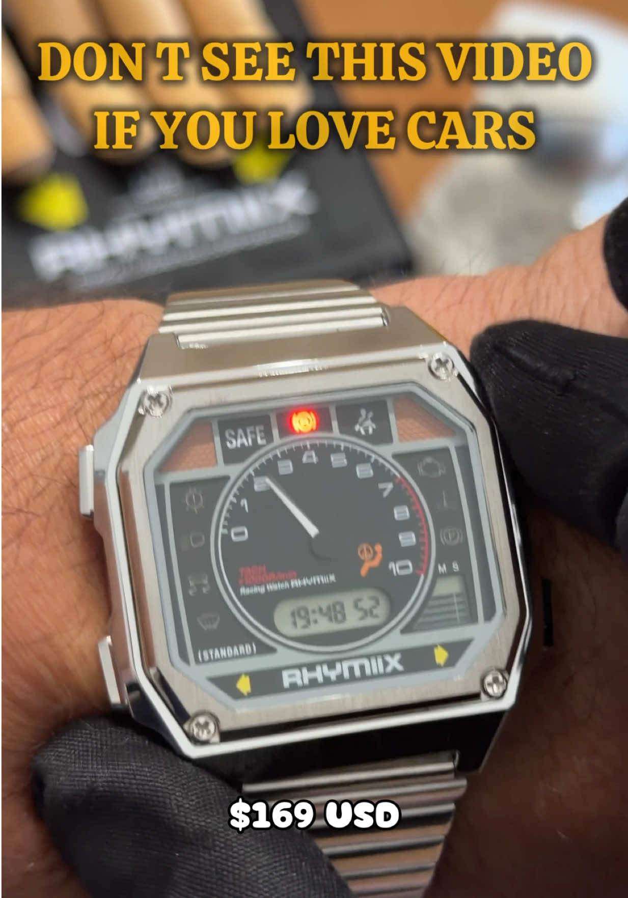 @watch_time_traveler