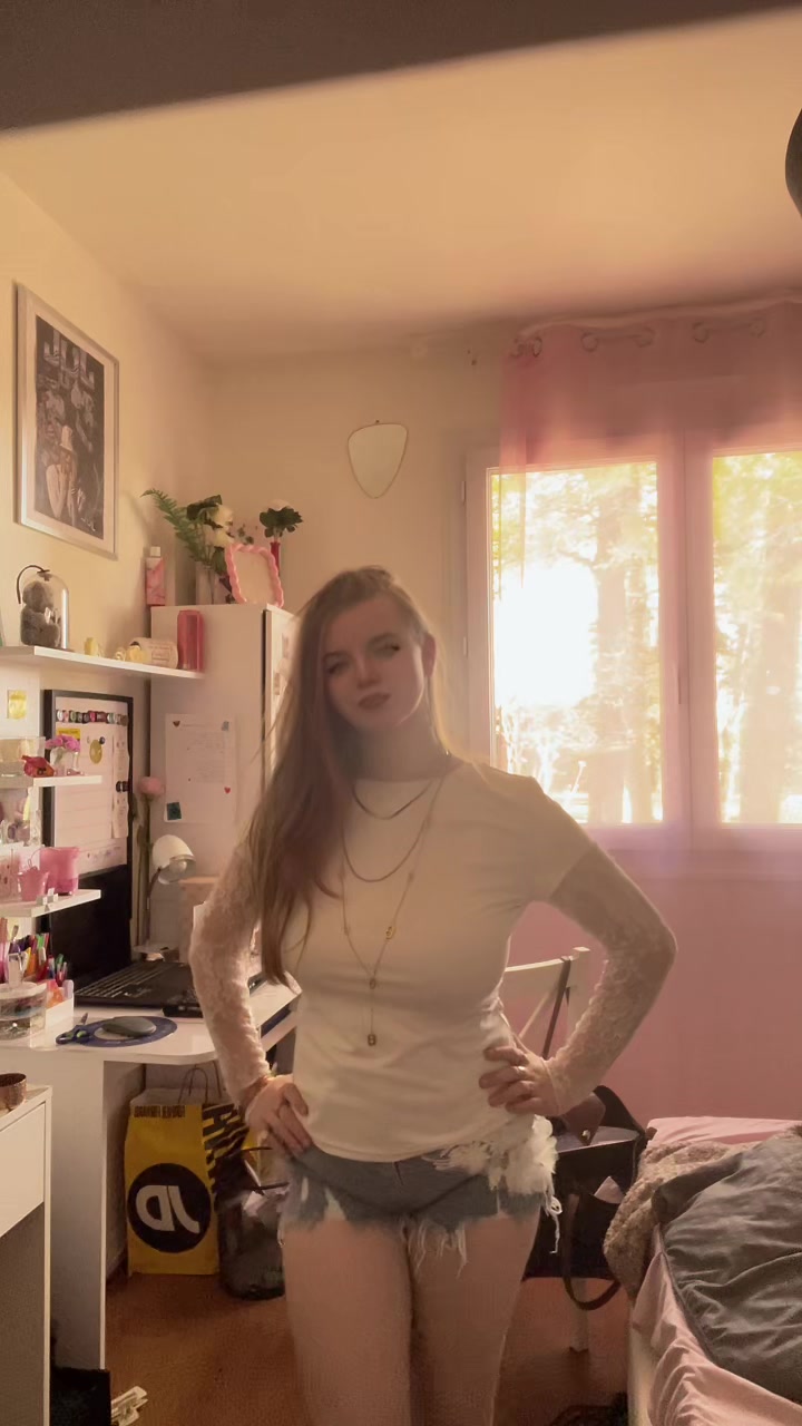 @𝓐𝓷𝓰𝓮'✰