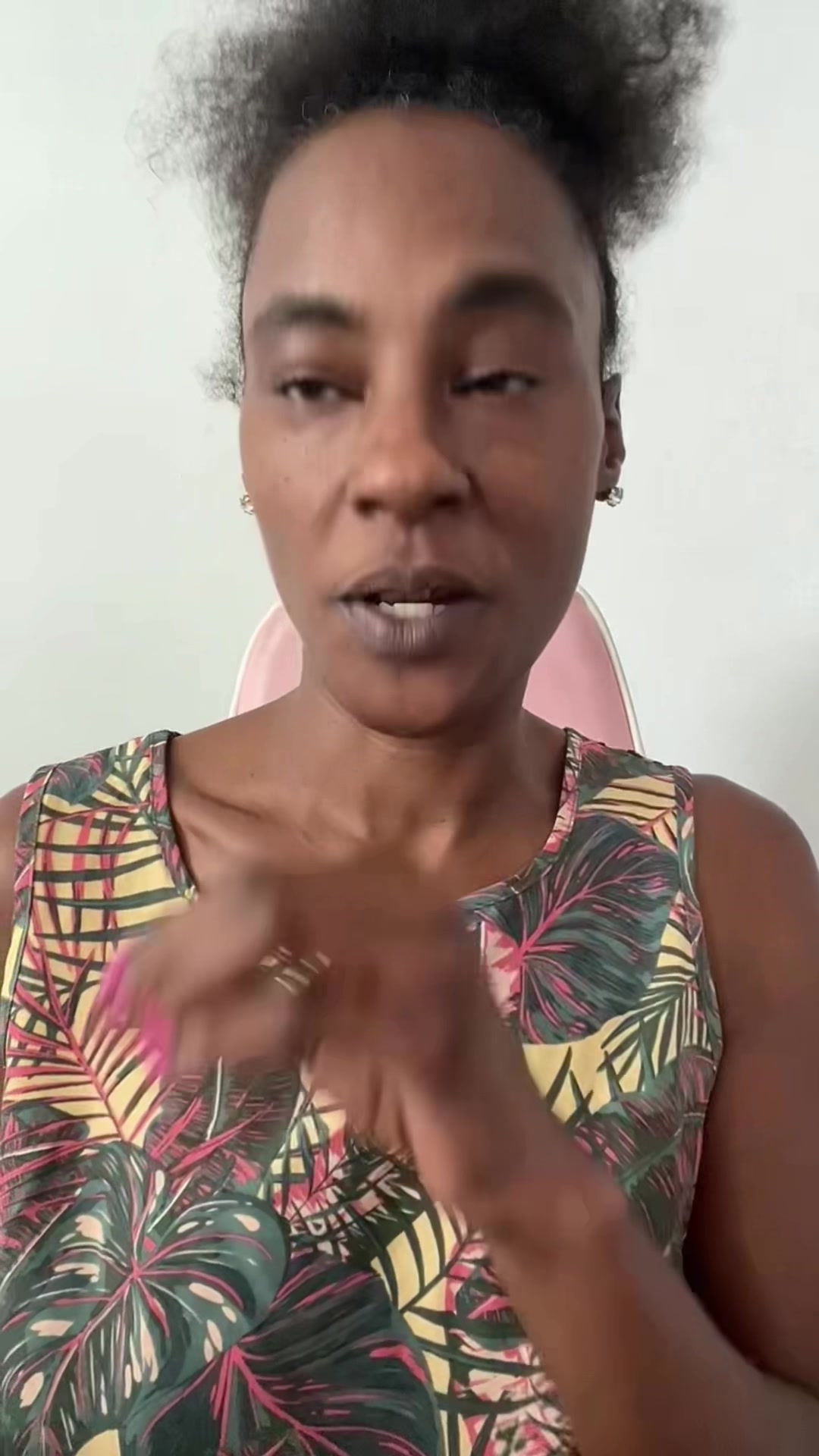 @Naomi | Travel | Wellness