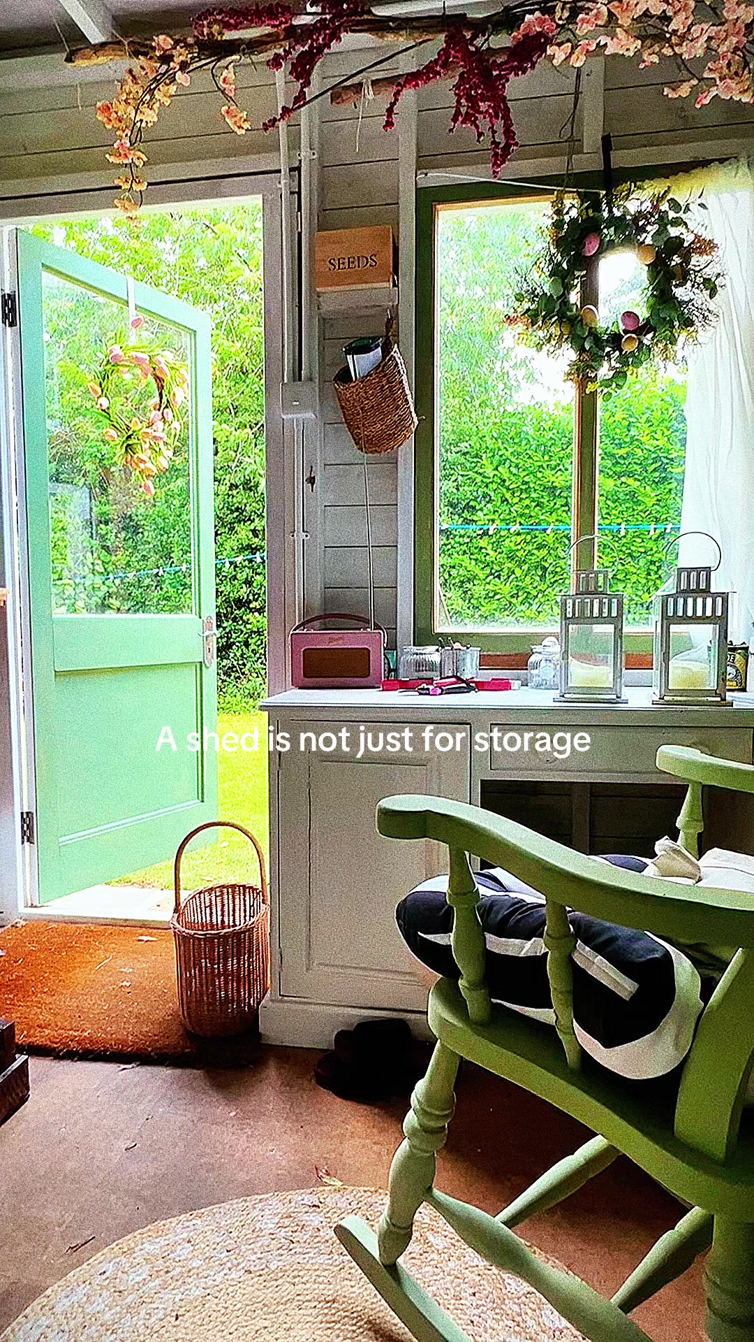@Victorian House  Jules