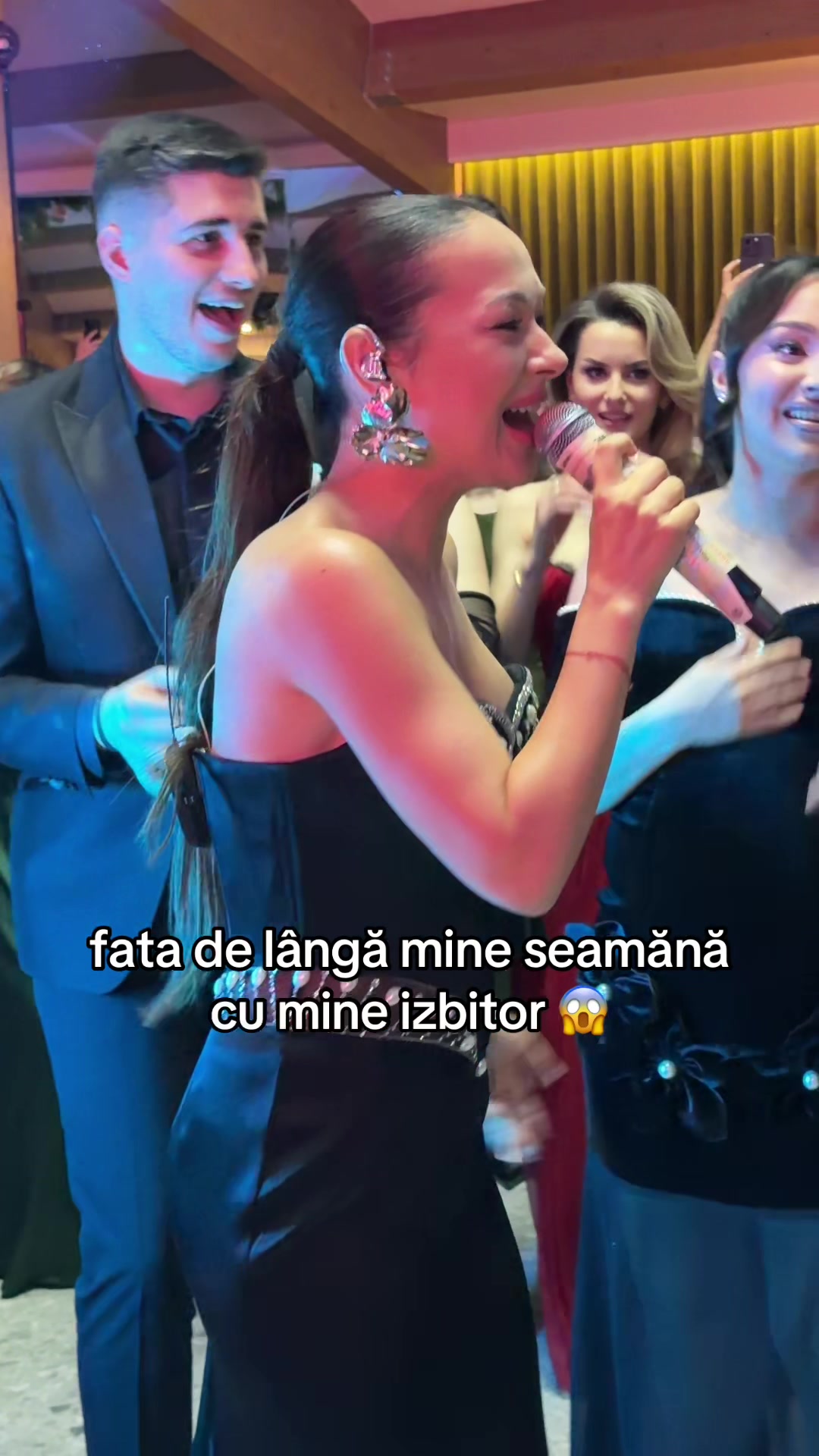 @Vlăduța Lupău