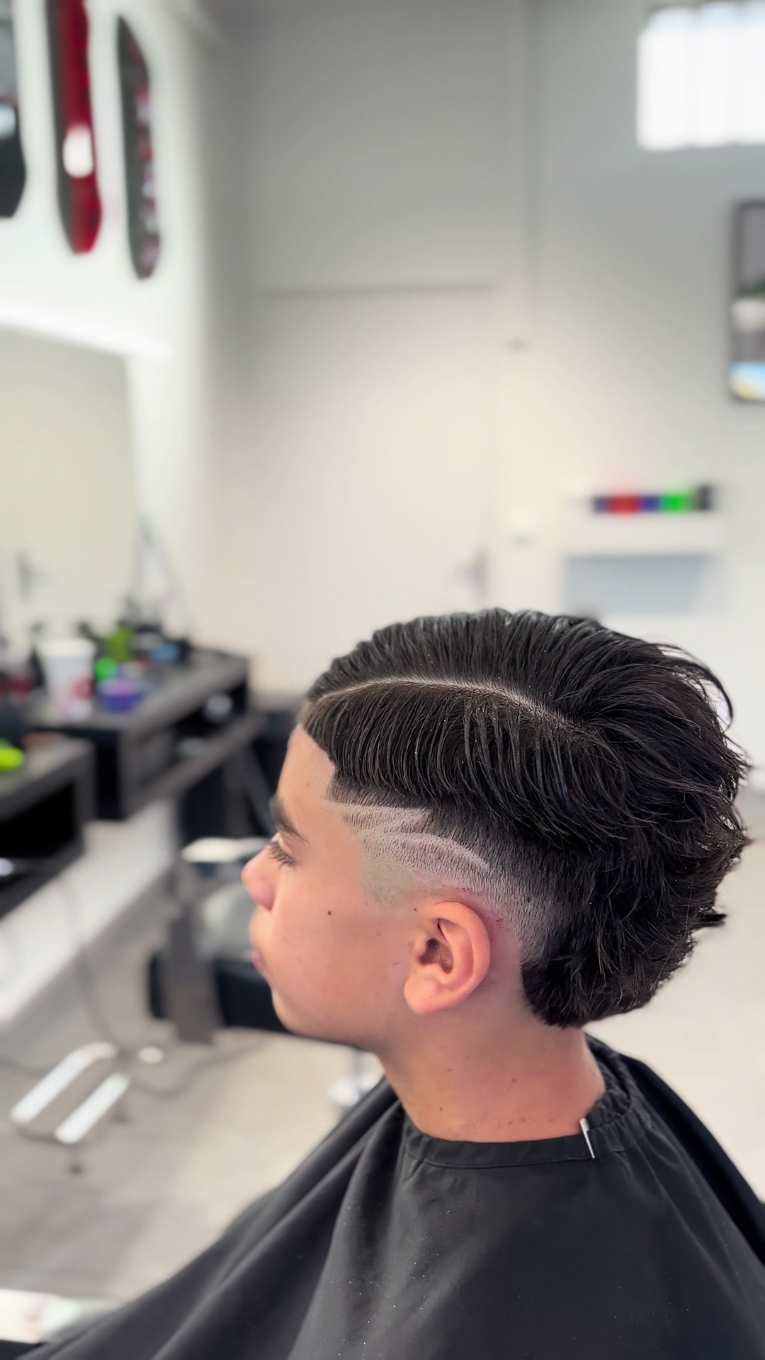 @LRZ_HAIR.BARBER
