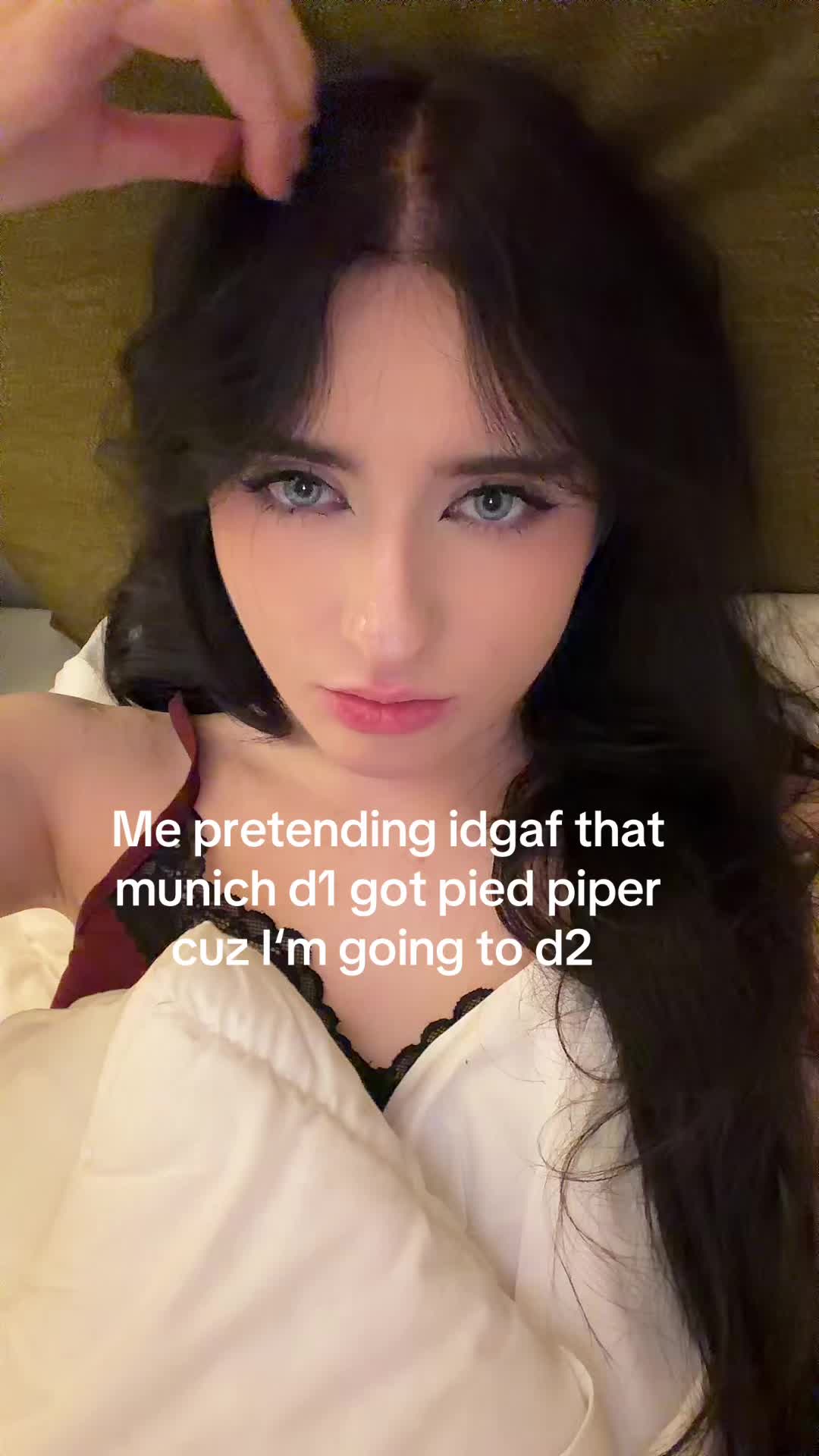 @livingforlola