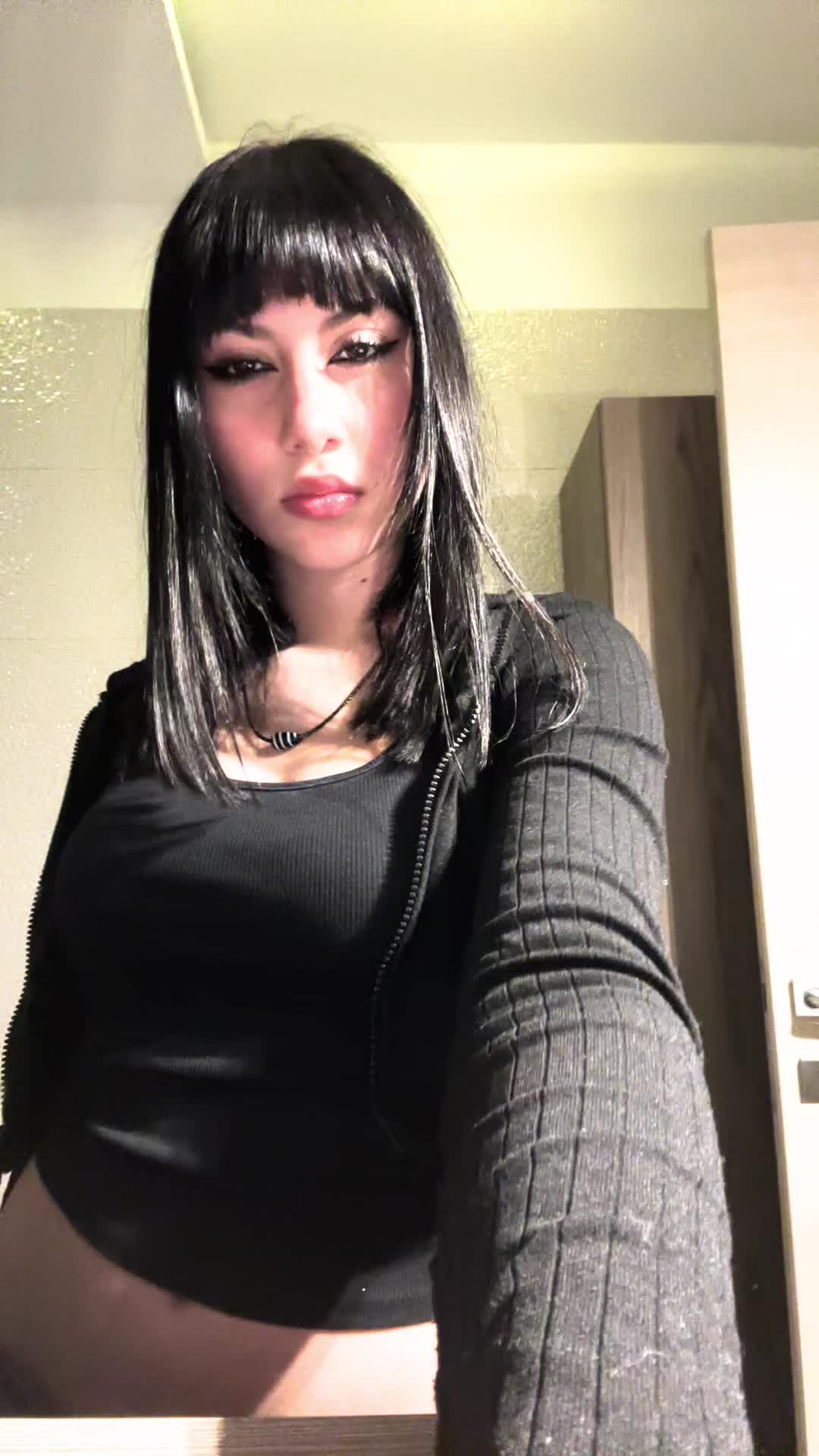 @sirya.c