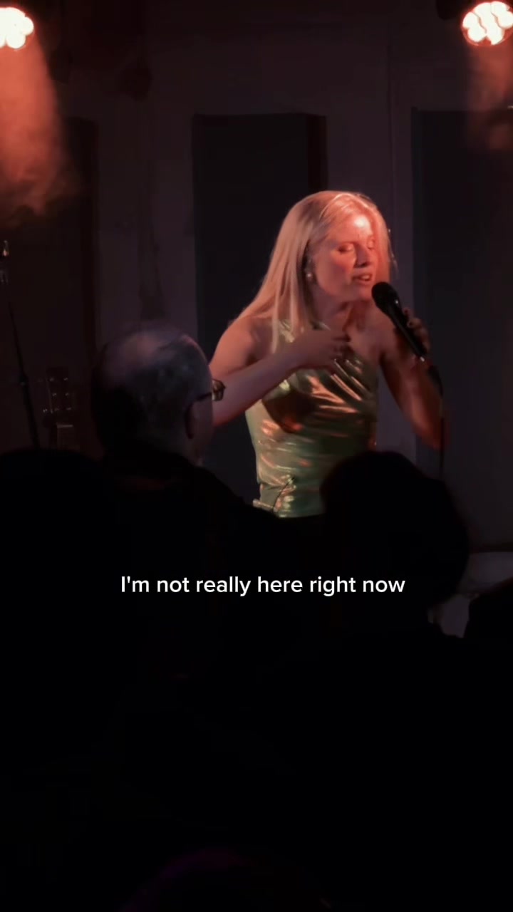 @izzysomusic