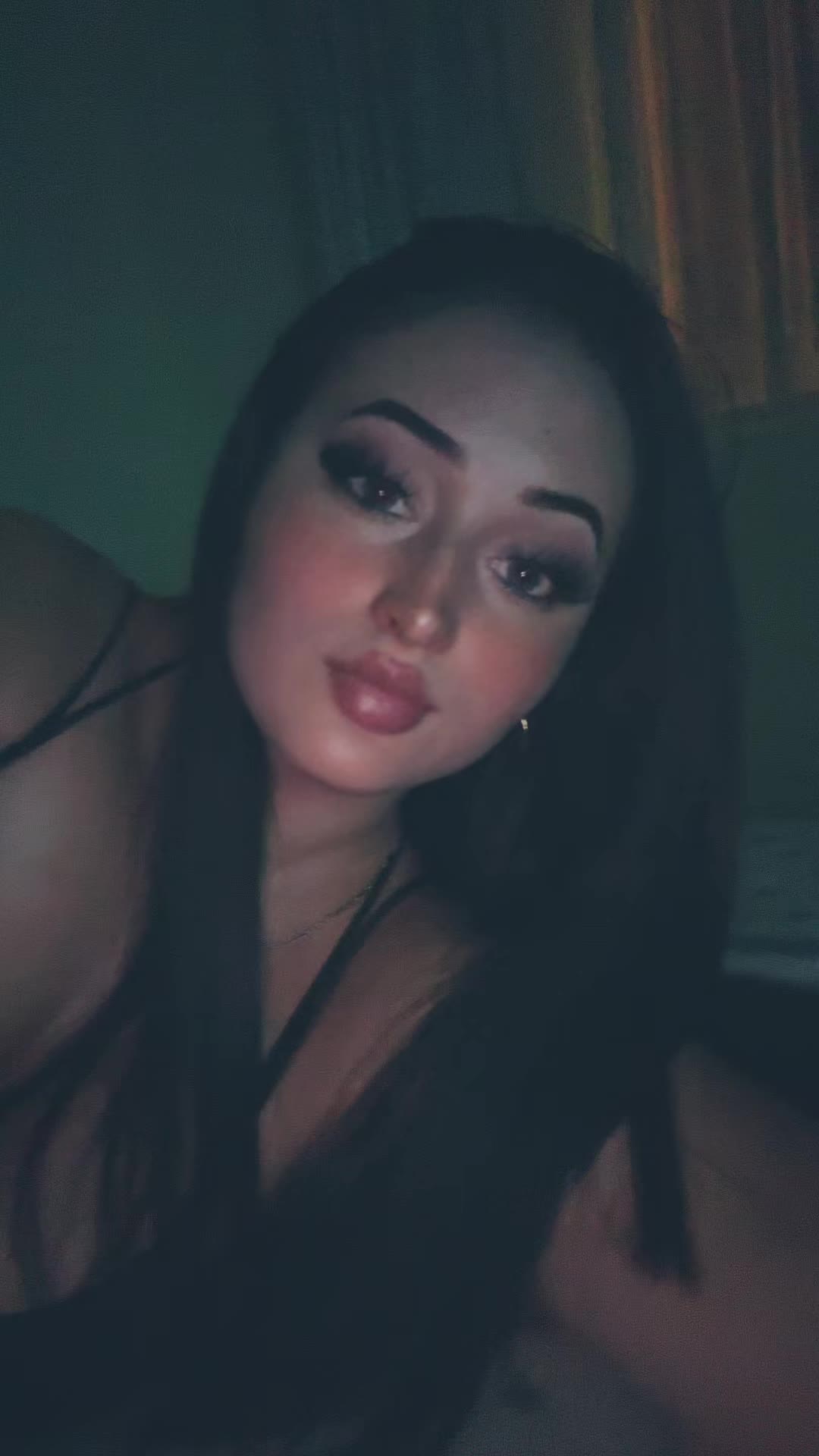 @Heleegf_