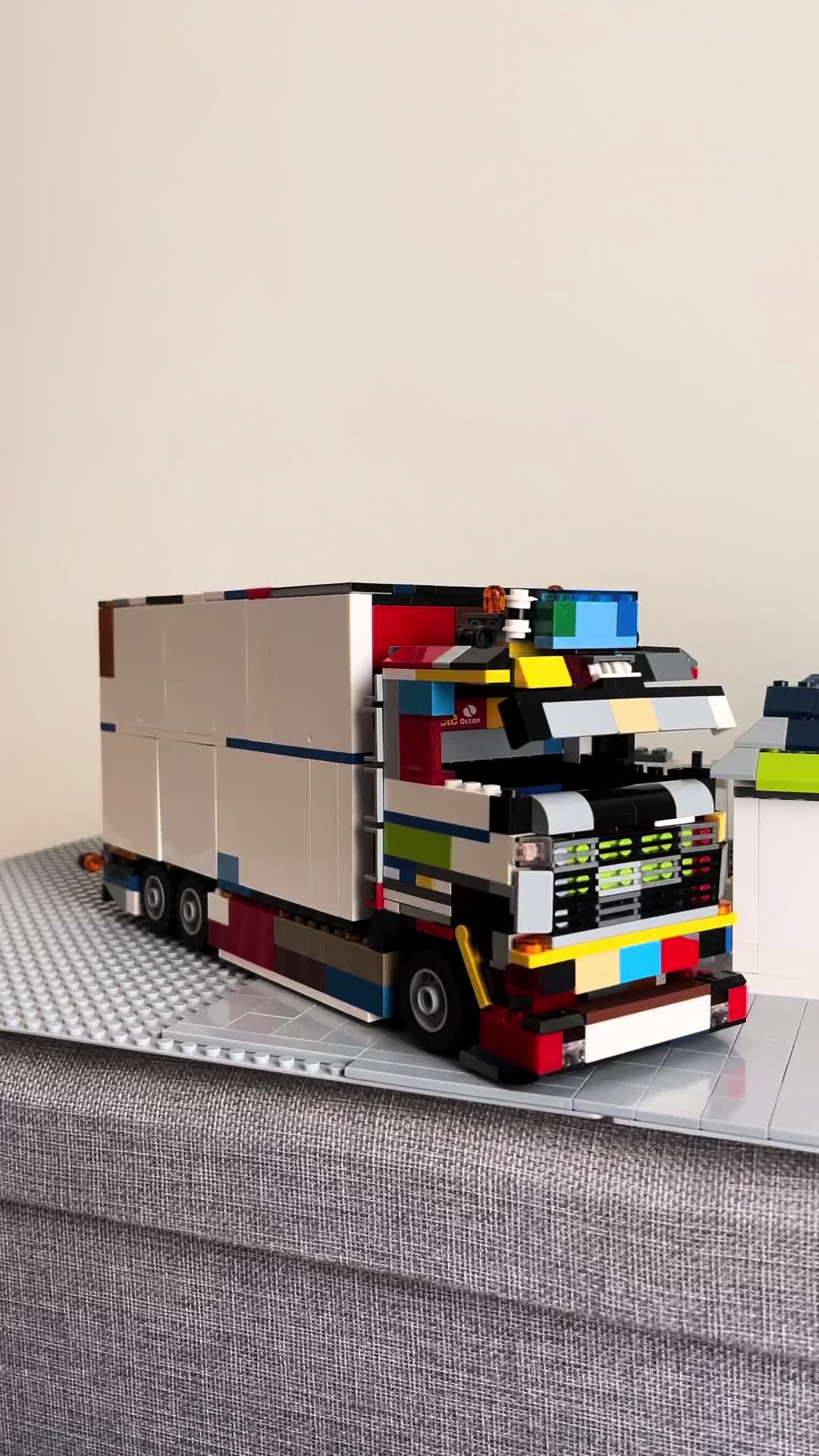 @lego.customz