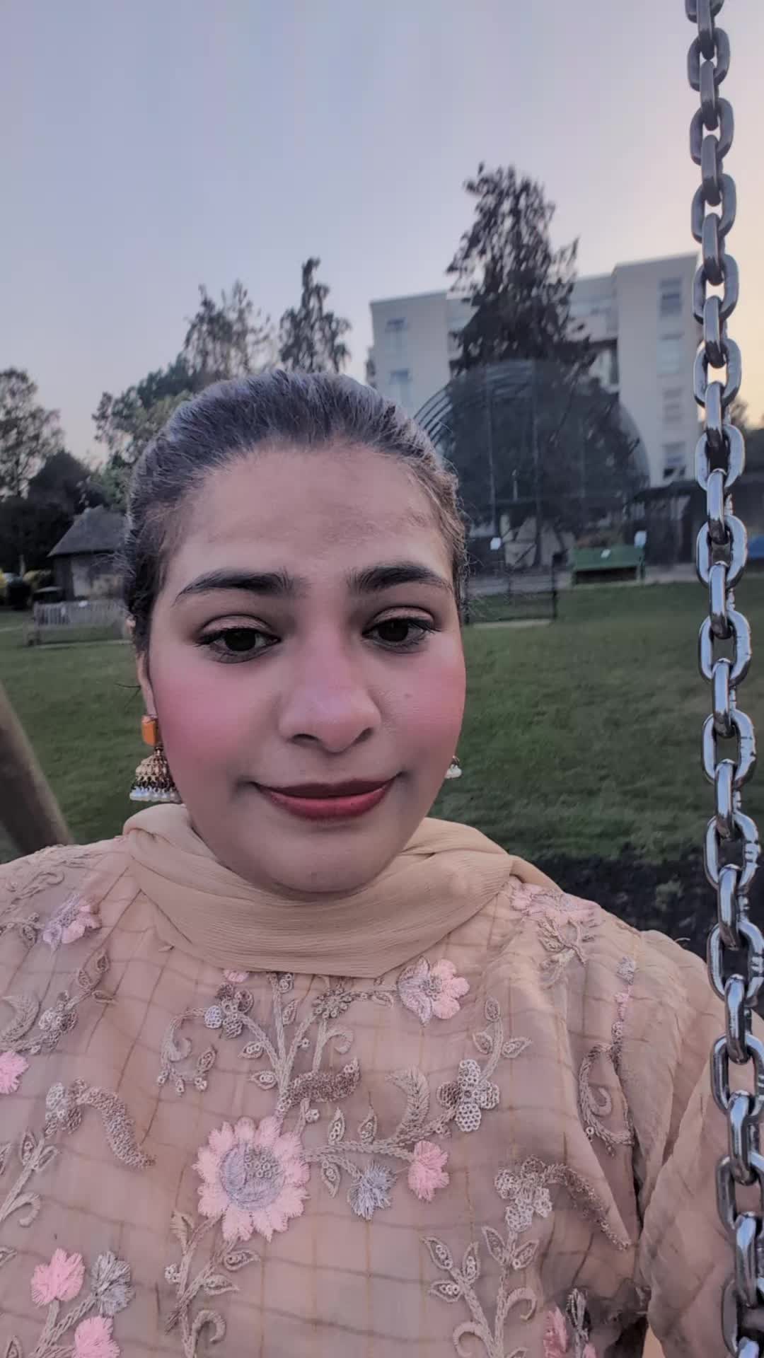 @madiha noman 🇬🇧