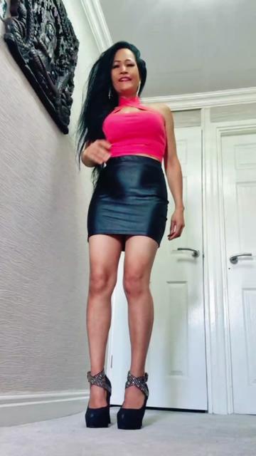 @Lovely Naam 😘😘