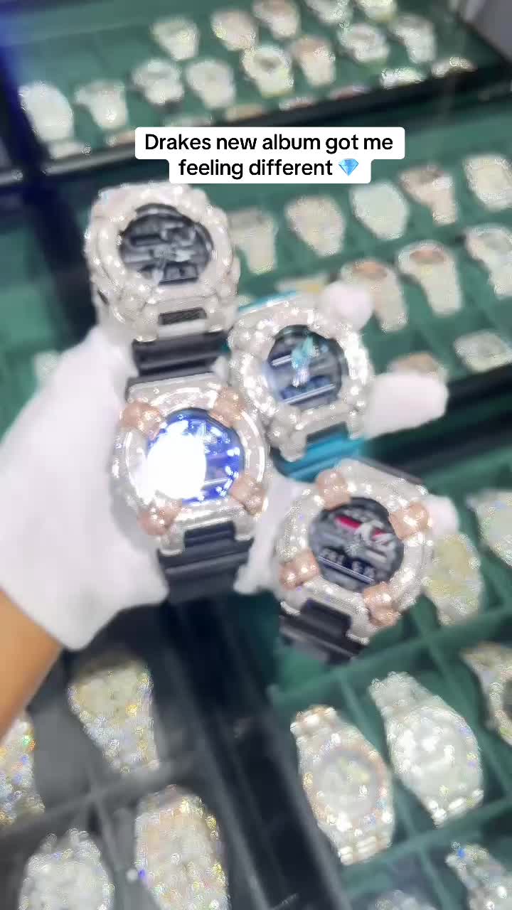 @LuxCrate