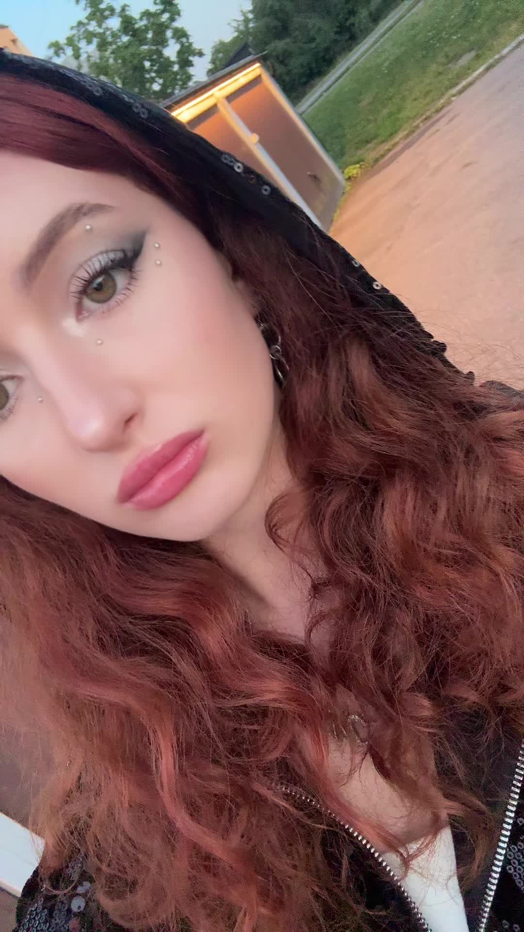 @кисуня 💞