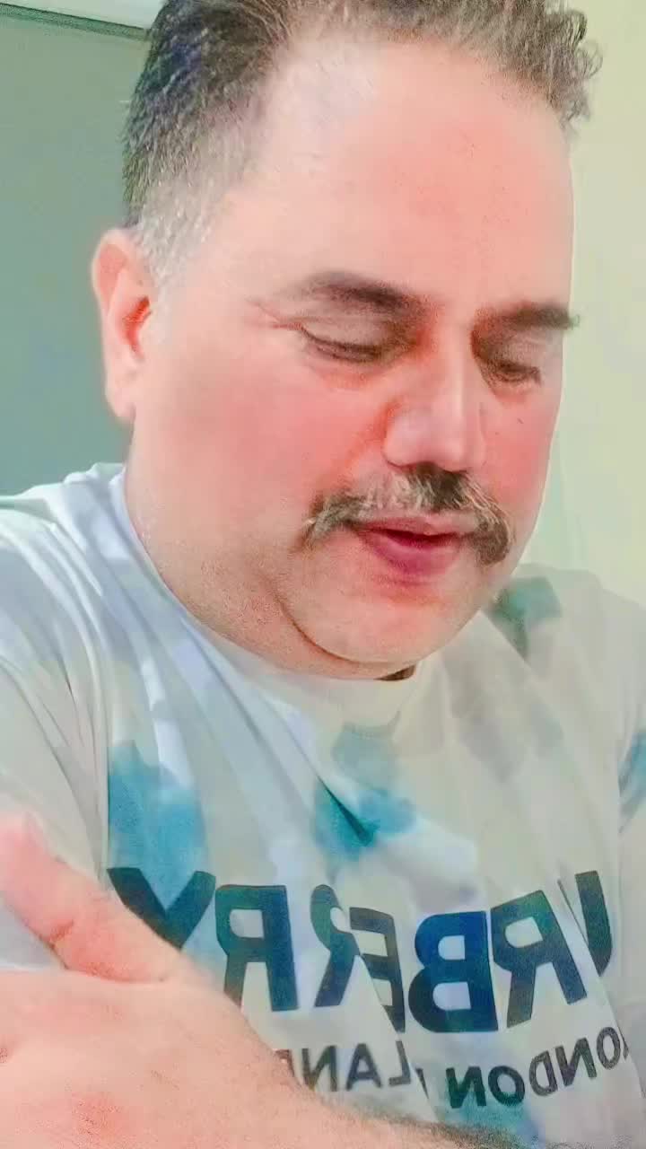 @:";":;p.":;'r.:"e..^e,.t';,"🤟