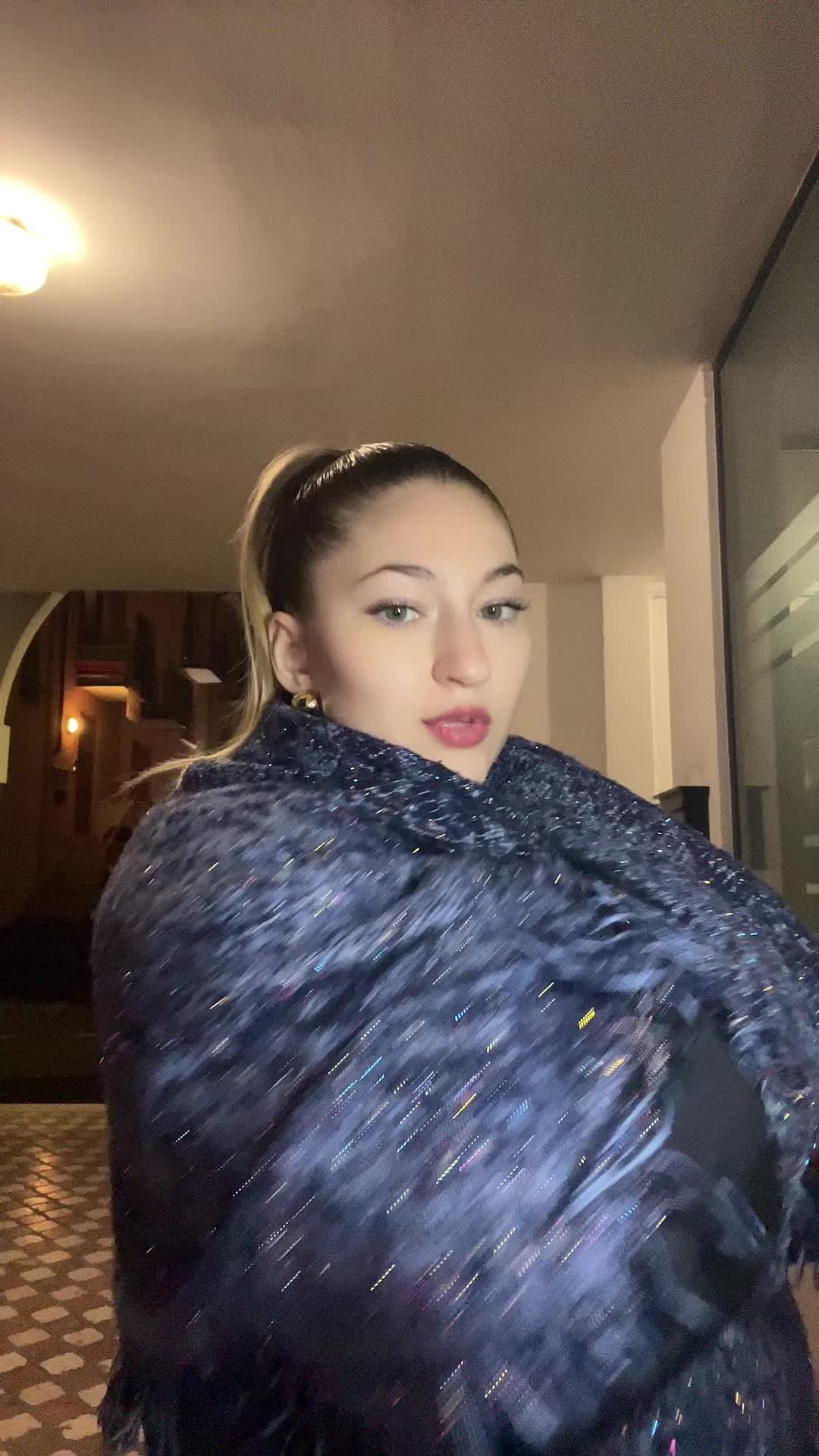 @Carol_aina
