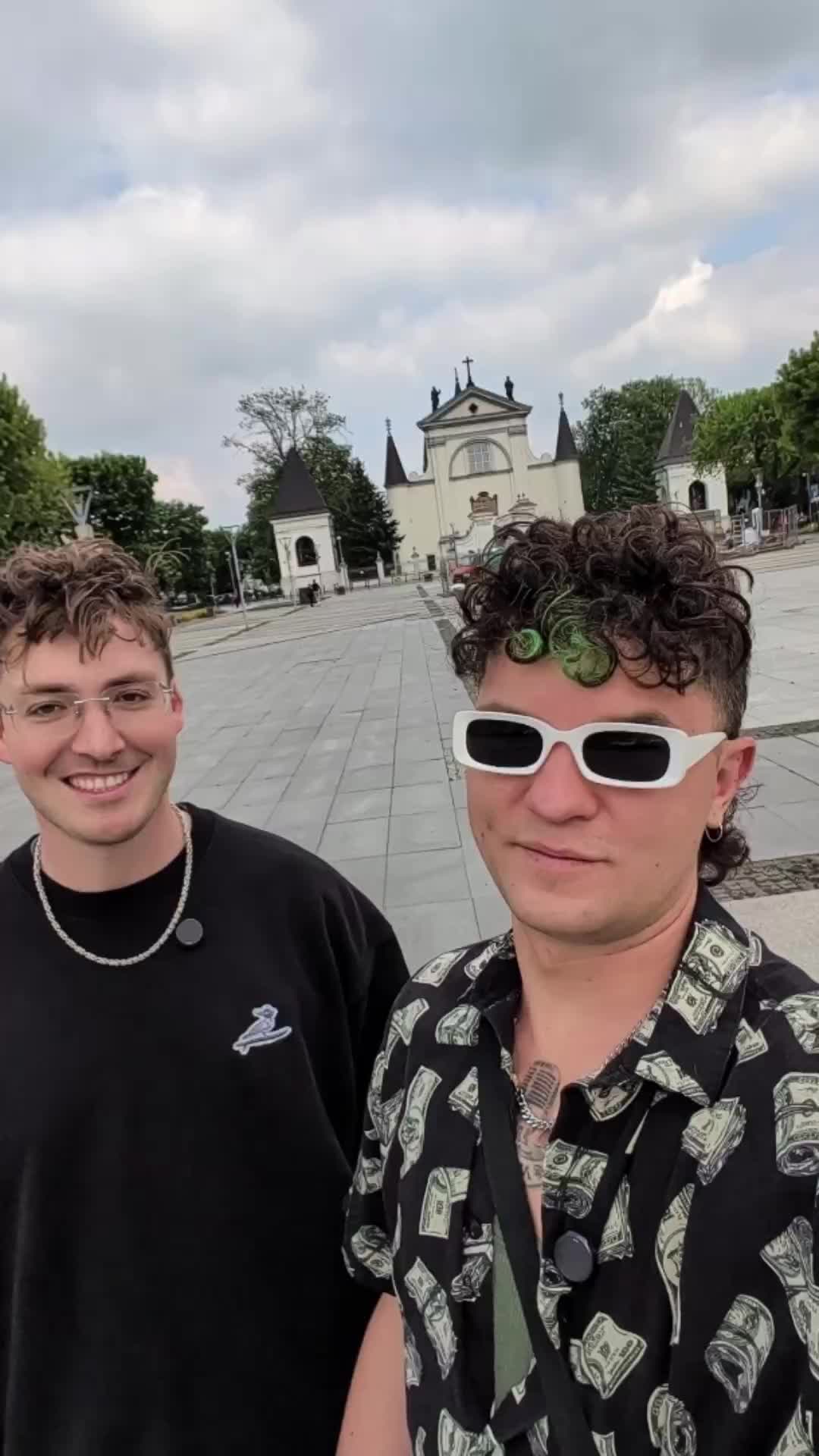 @Kolorek