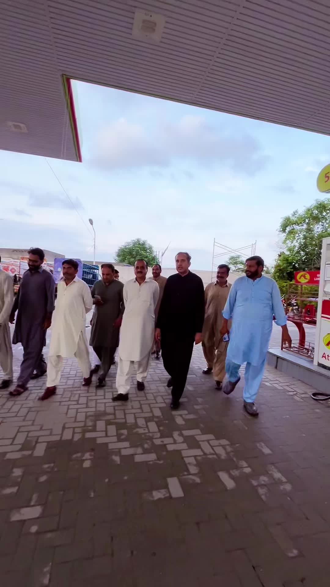 @Malik Tahir