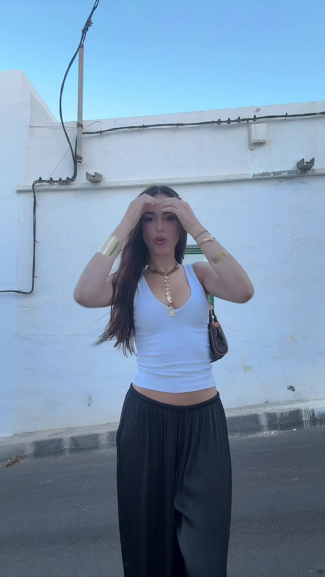 @Carlota