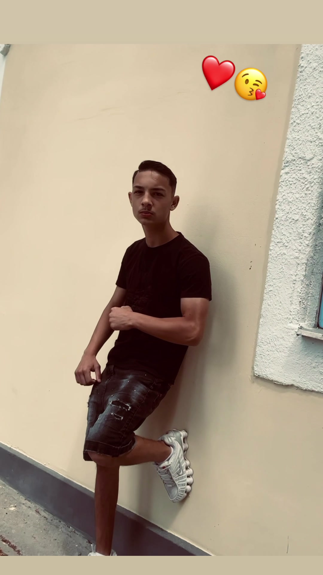 @DANI🖤🩶🤍
