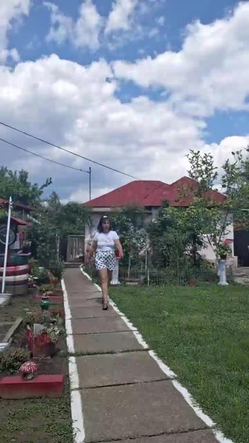 @Georgiana Georgi