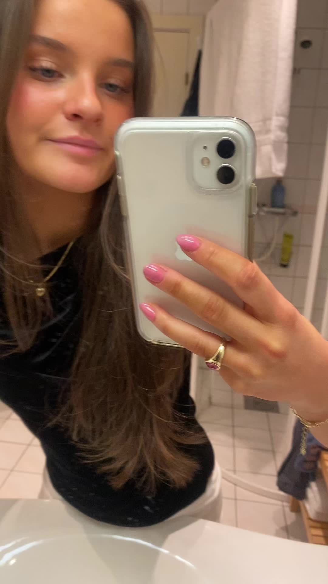 @👸🏽