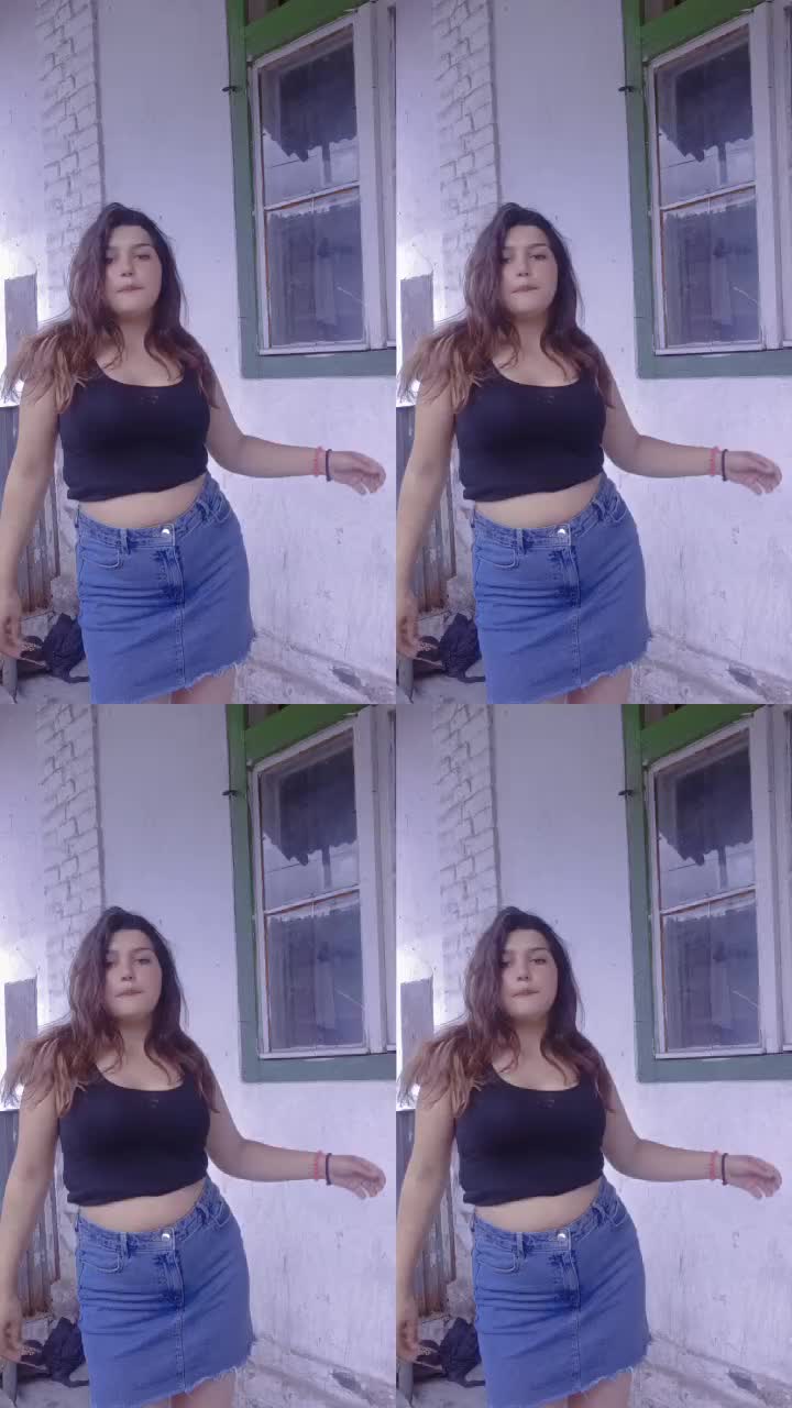 @Juliana🦋💋