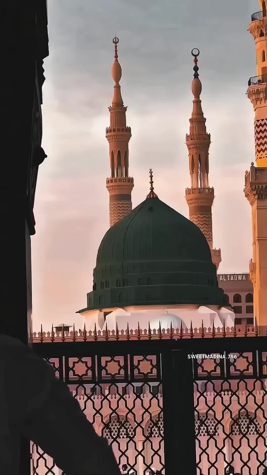 @𝙄𝙨𝙡𝙖𝙢𝙞𝙘_𝙩𝙮𝙥𝙞𝙨𝙩✨🌸