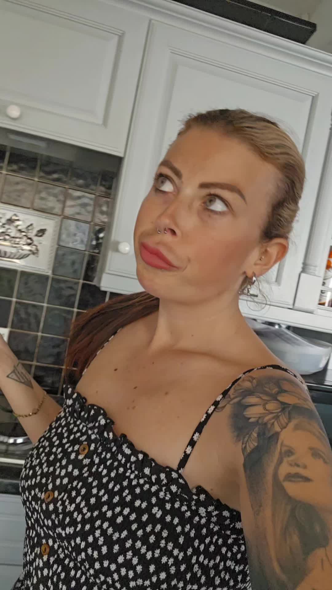 @Official Christy