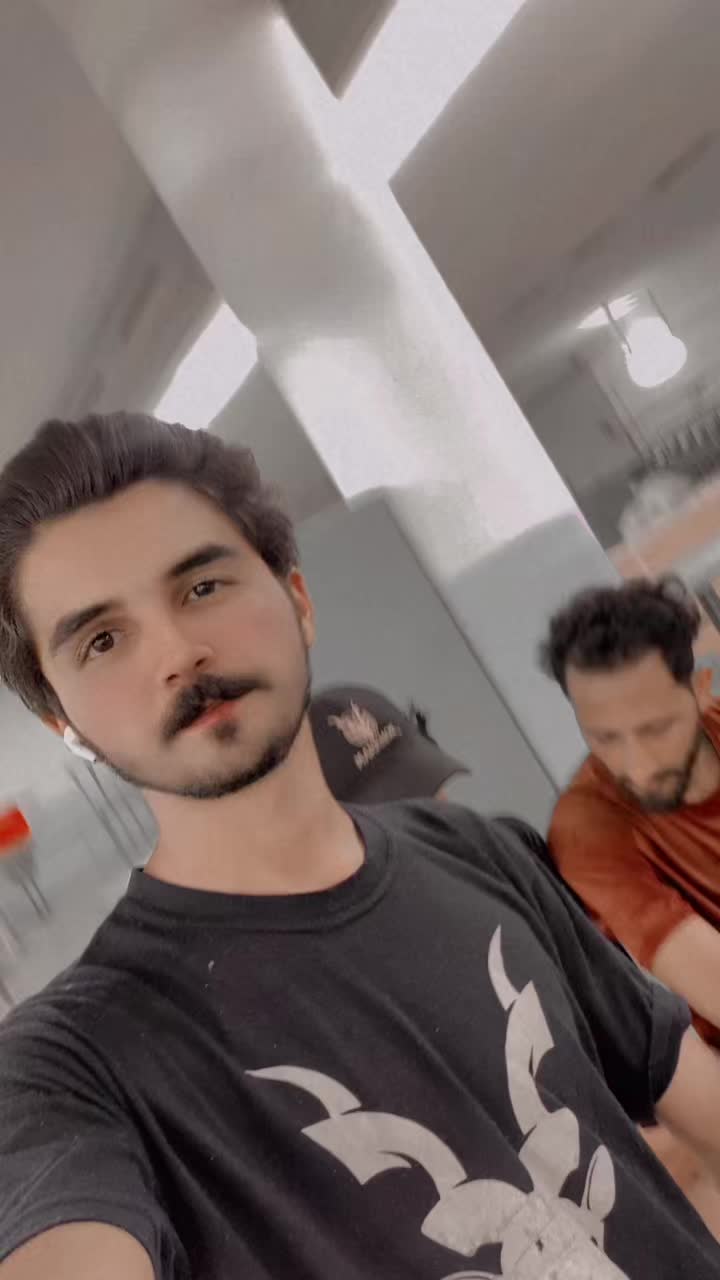 @khanm_01