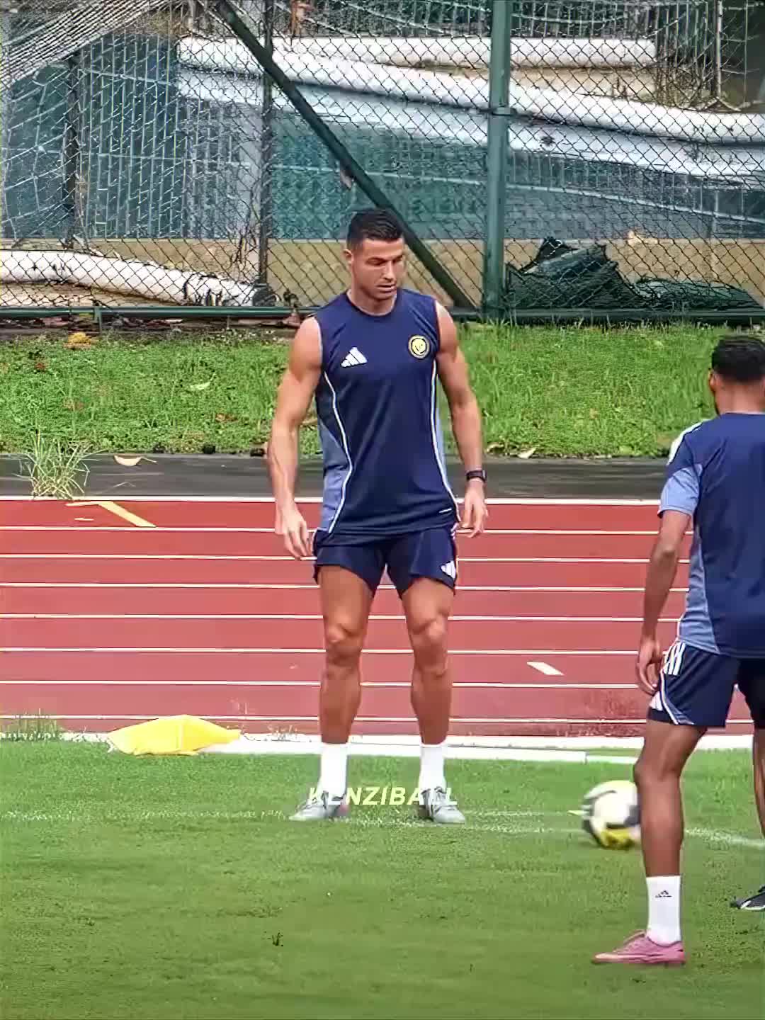 @UR &bull; CRISTIANO CR7 2027