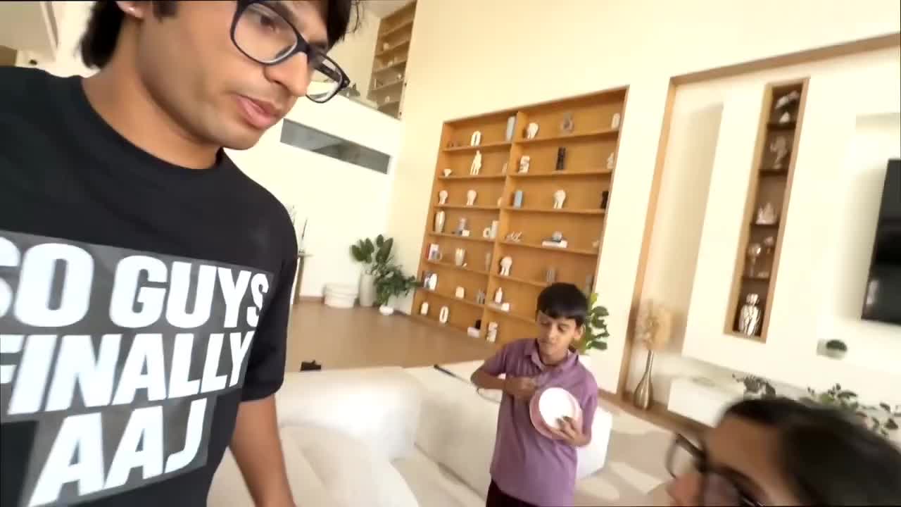 @DailyVlogs