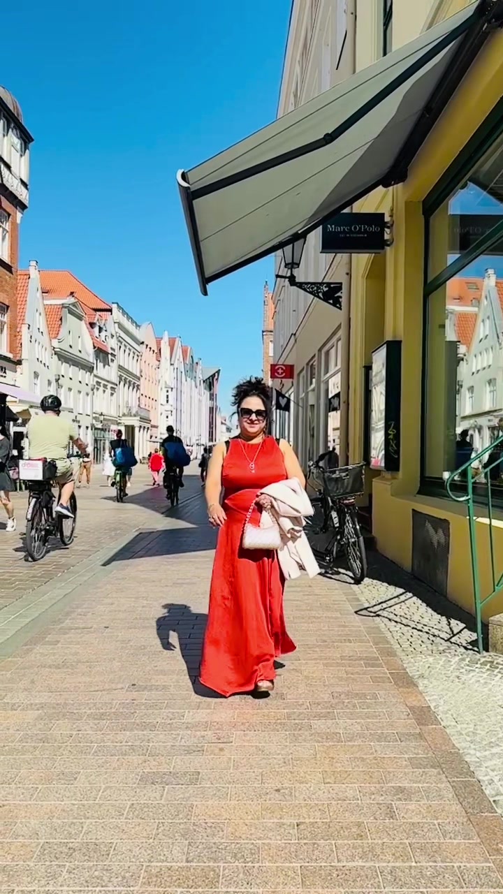 @Rina Sharma🇩🇪