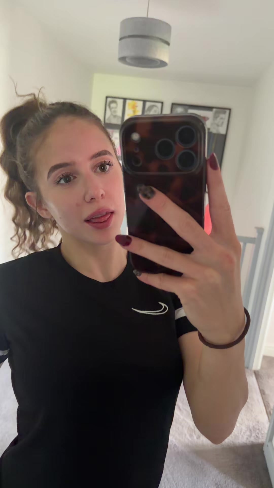 @Liv