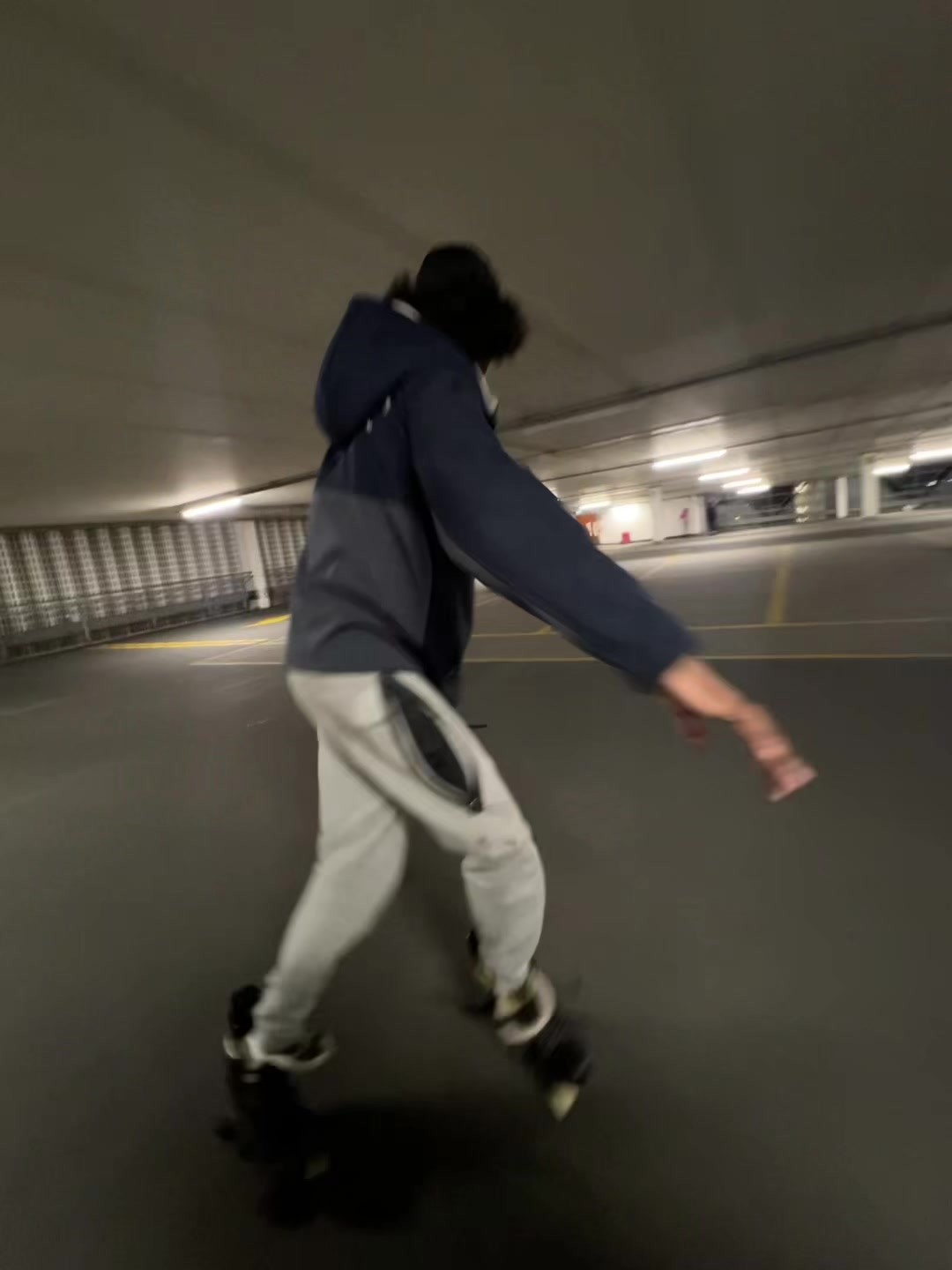 @𝘾𝙝𝙧𝙤𝙢𝙚✰𝘼𝙘𝙚