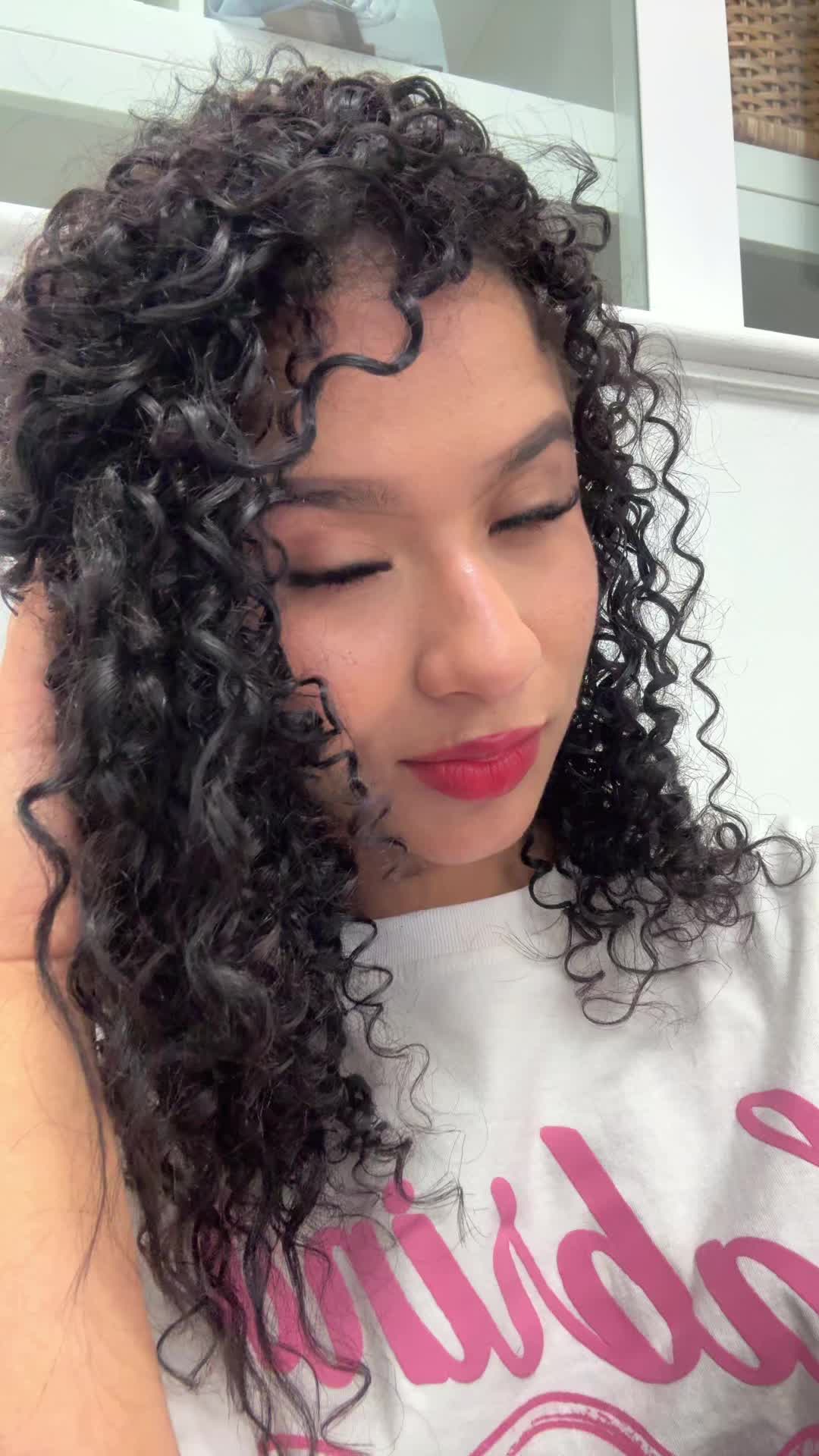 @Zurelys