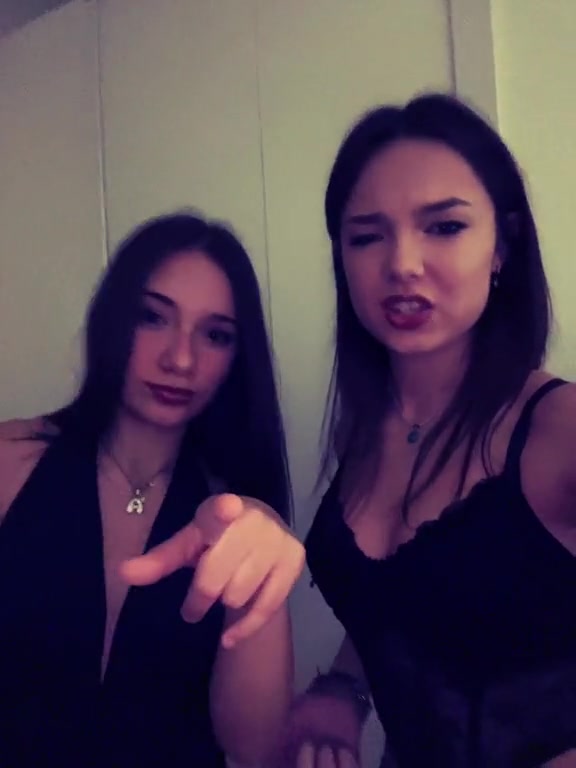 @๐๐
