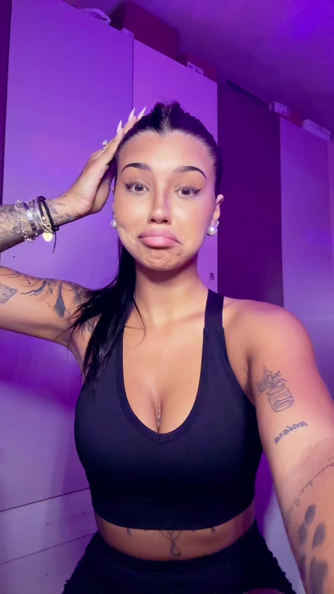 @𝐀𝐍𝐀&Iuml;𝐒 🐆
