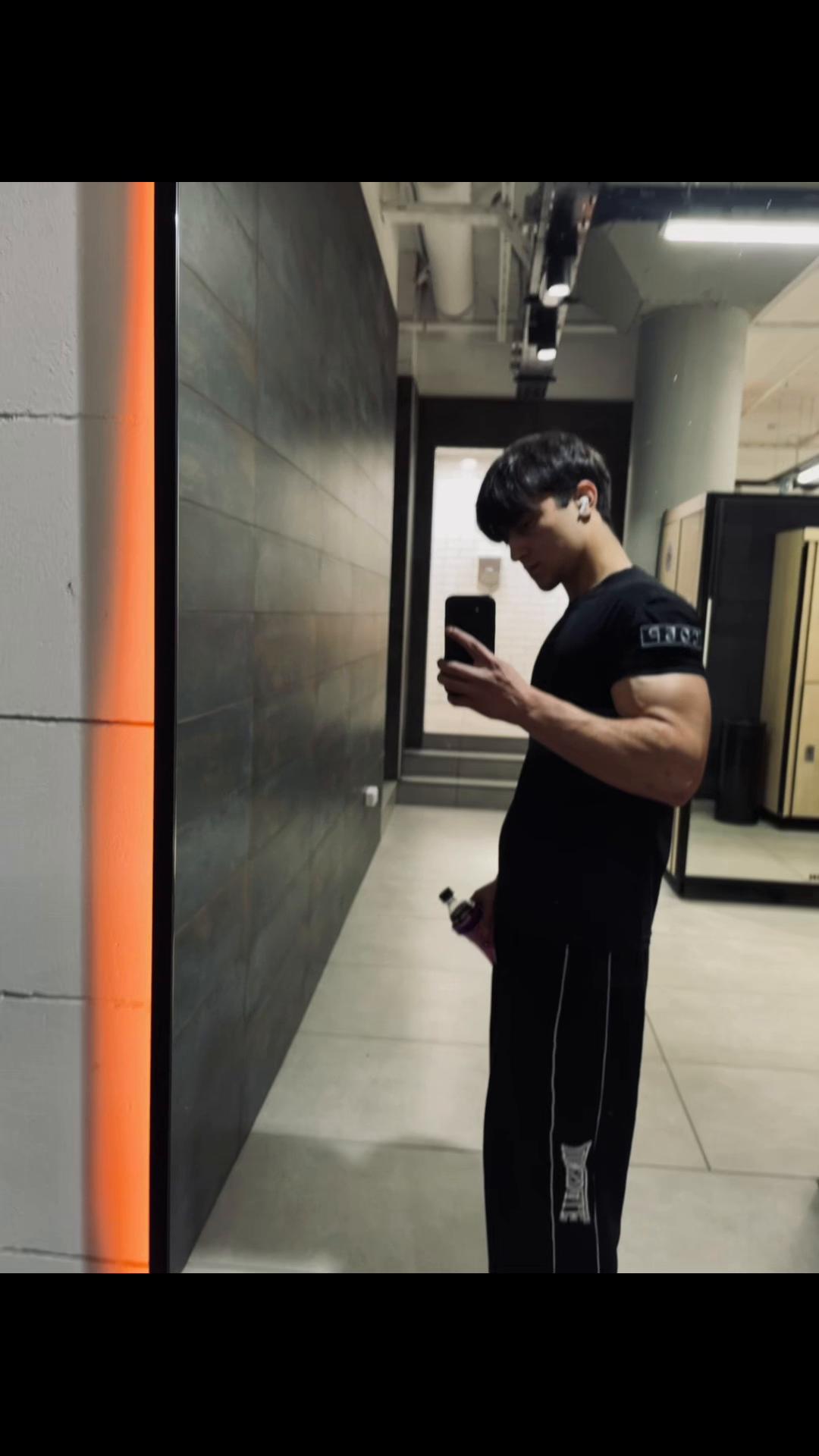 @Sulik🇺🇸