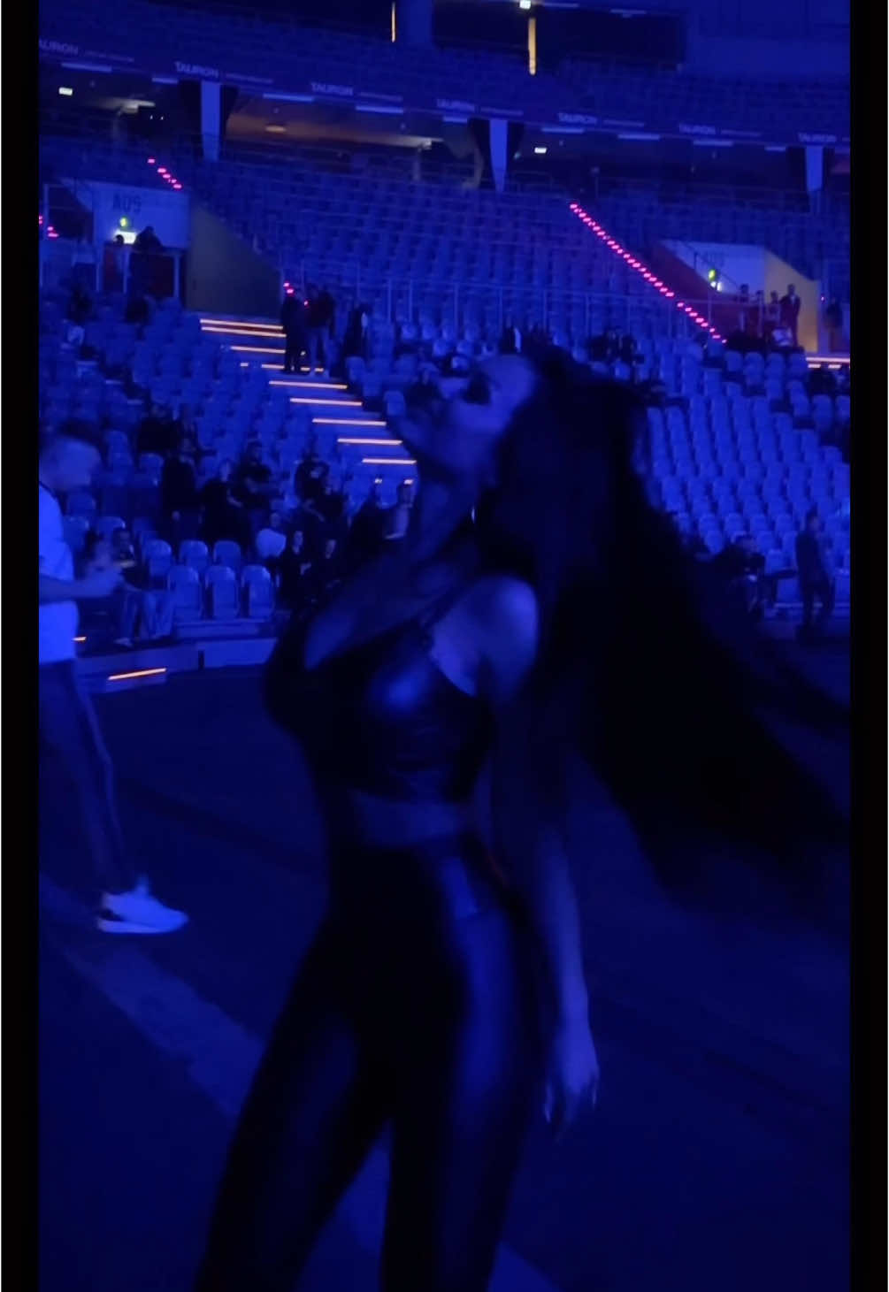@Izabela