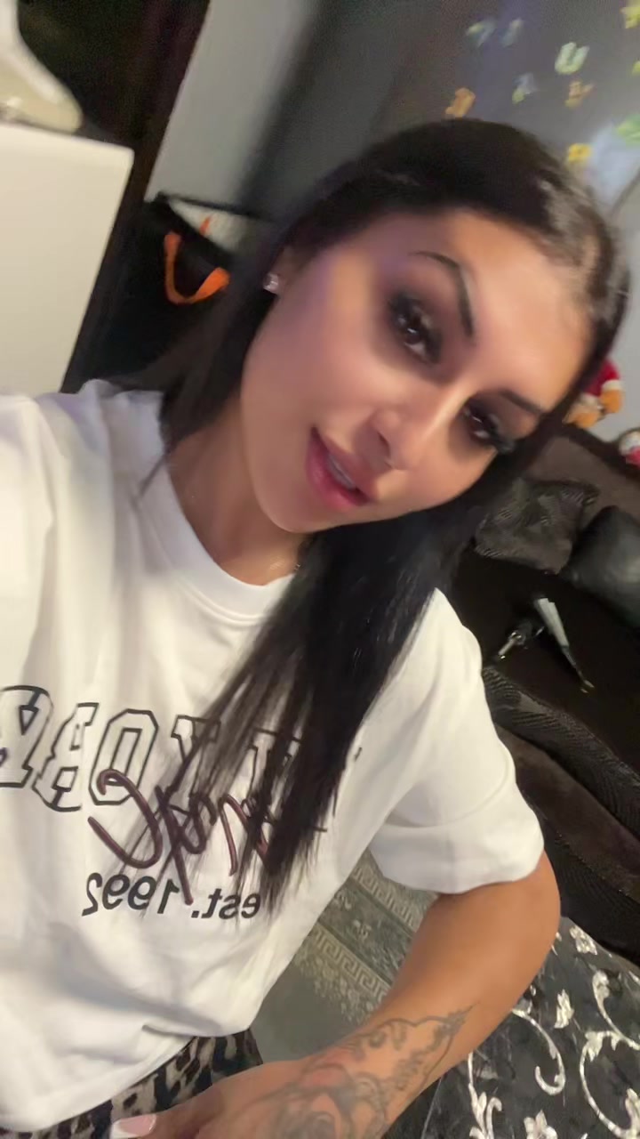 @Iulia✨