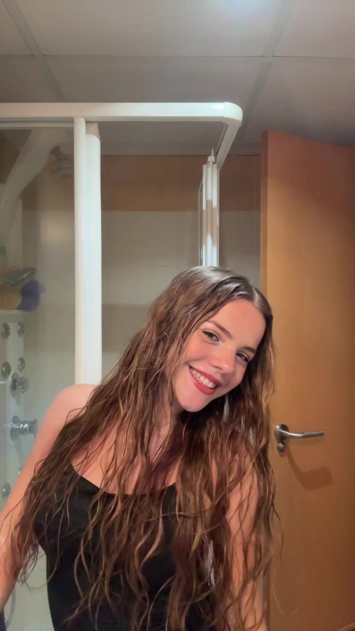 @Ainara