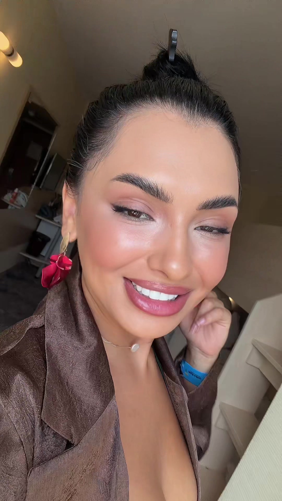 @Iaisaaaa